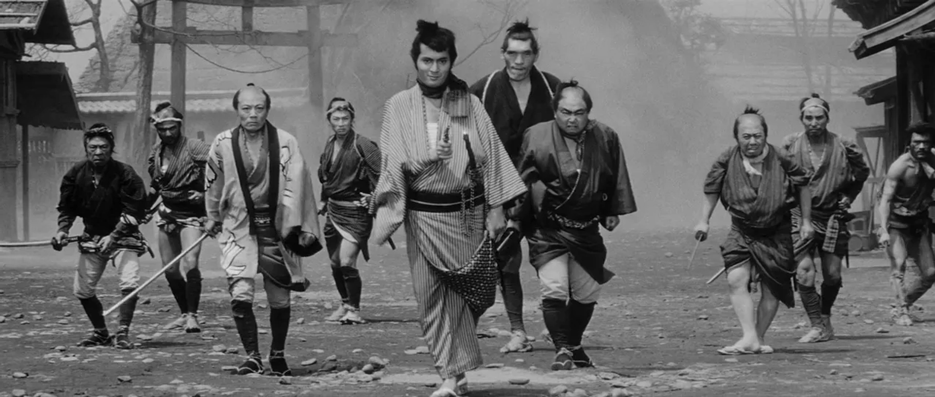 Daisuke Katô, Tatsuya Nakadai, Kyû Sazanka, and Tsunagorô Rashômon in Yojimbo (1961)