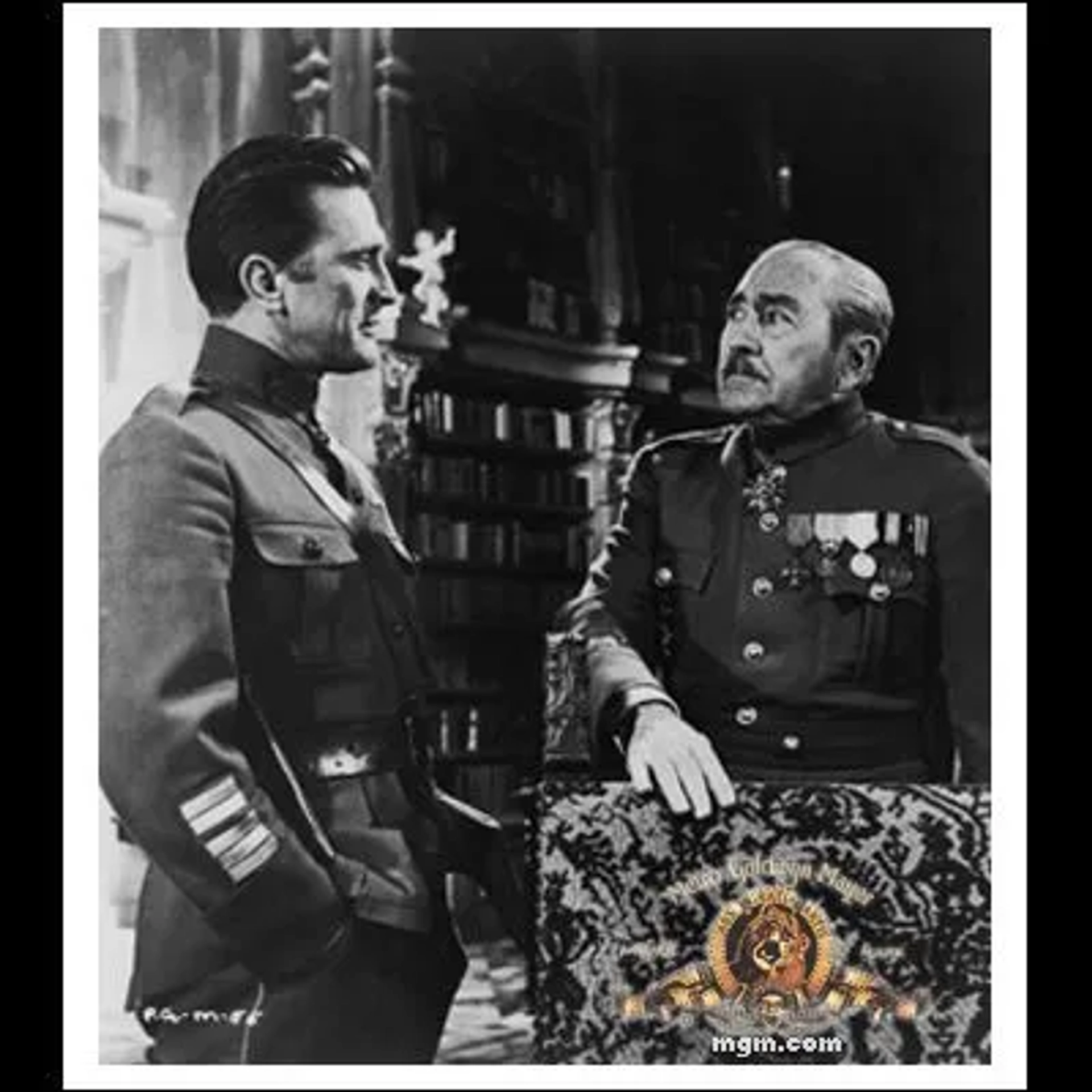 Kirk Douglas and Adolphe Menjou in Paths of Glory (1957)