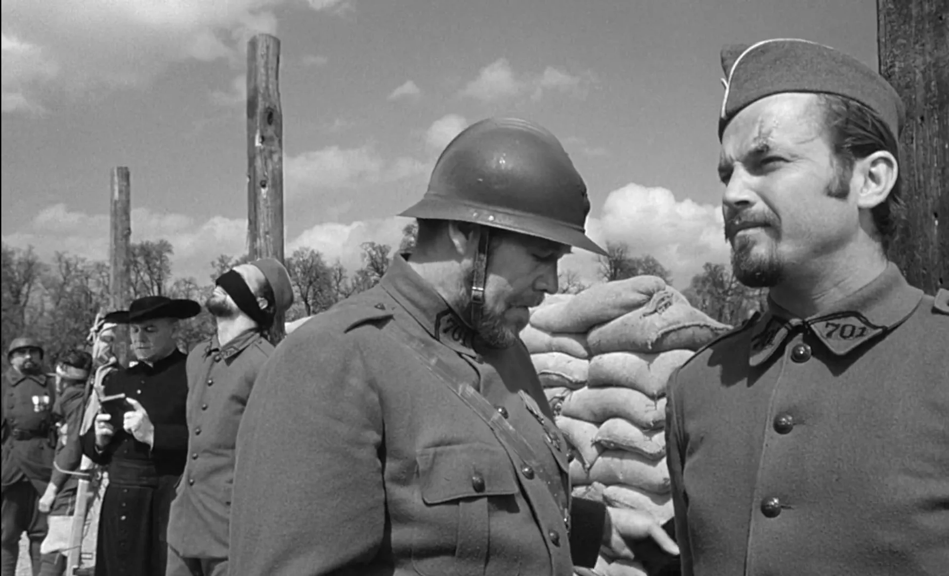 Timothy Carey, Ralph Meeker, Emile Meyer, and Wayne Morris in Paths of Glory (1957)