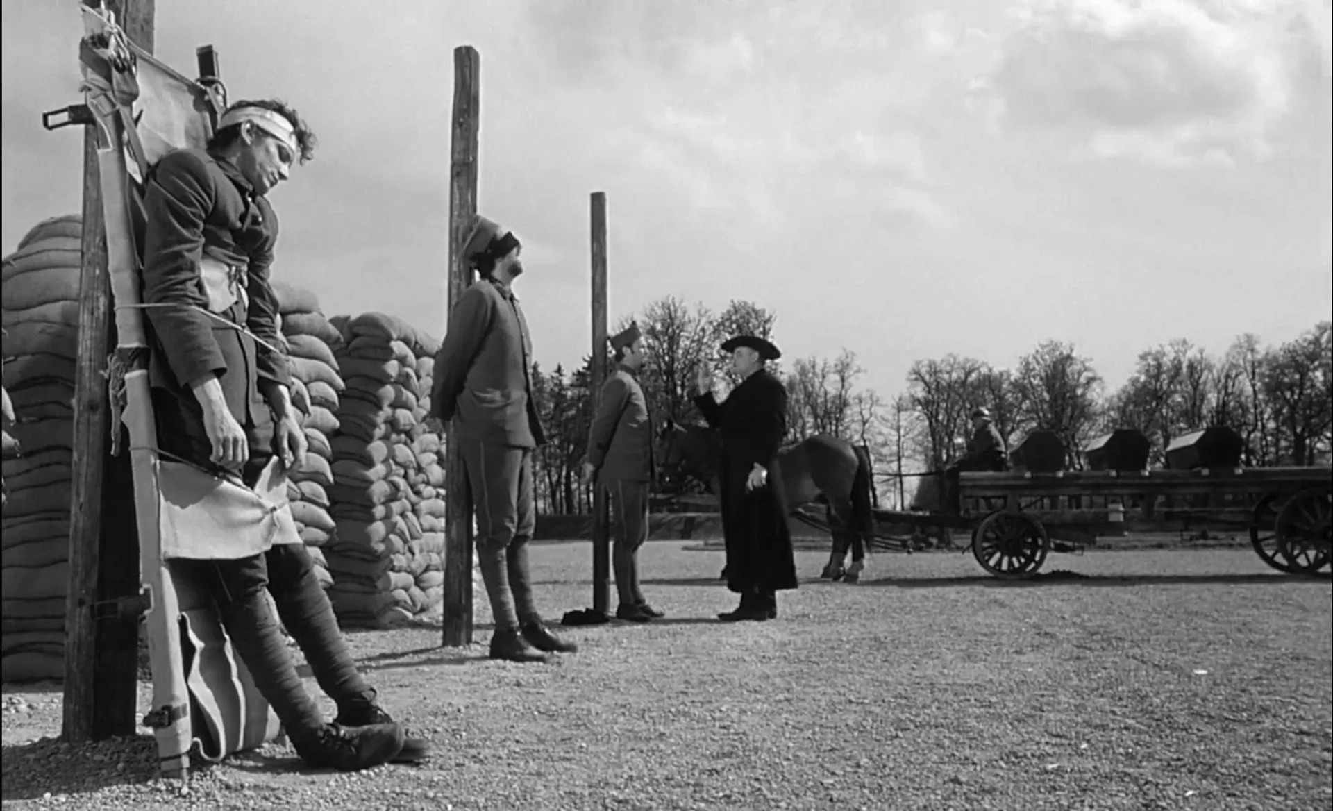 Timothy Carey, Ralph Meeker, Emile Meyer, and Joe Turkel in Paths of Glory (1957)