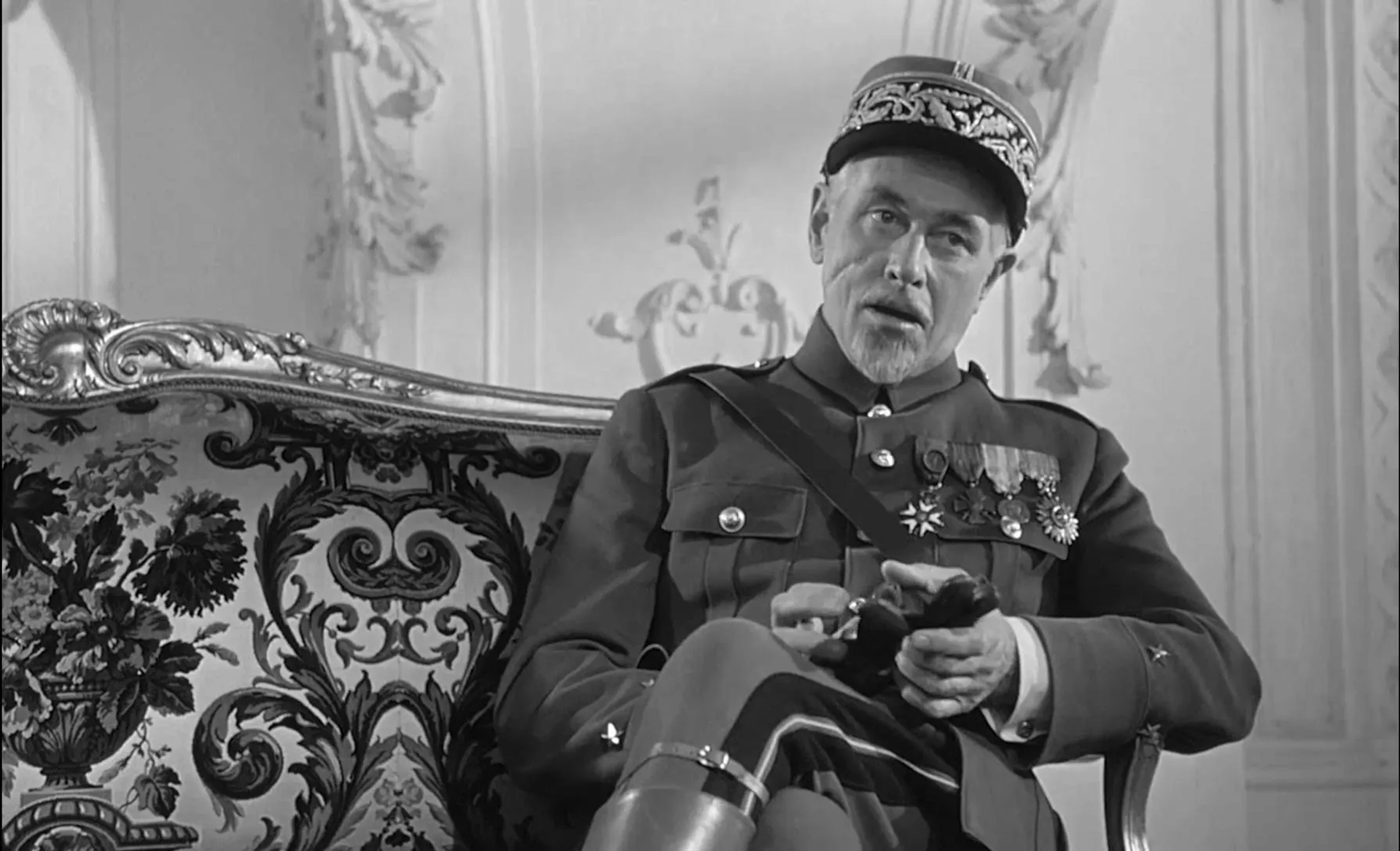 George Macready in Paths of Glory (1957)