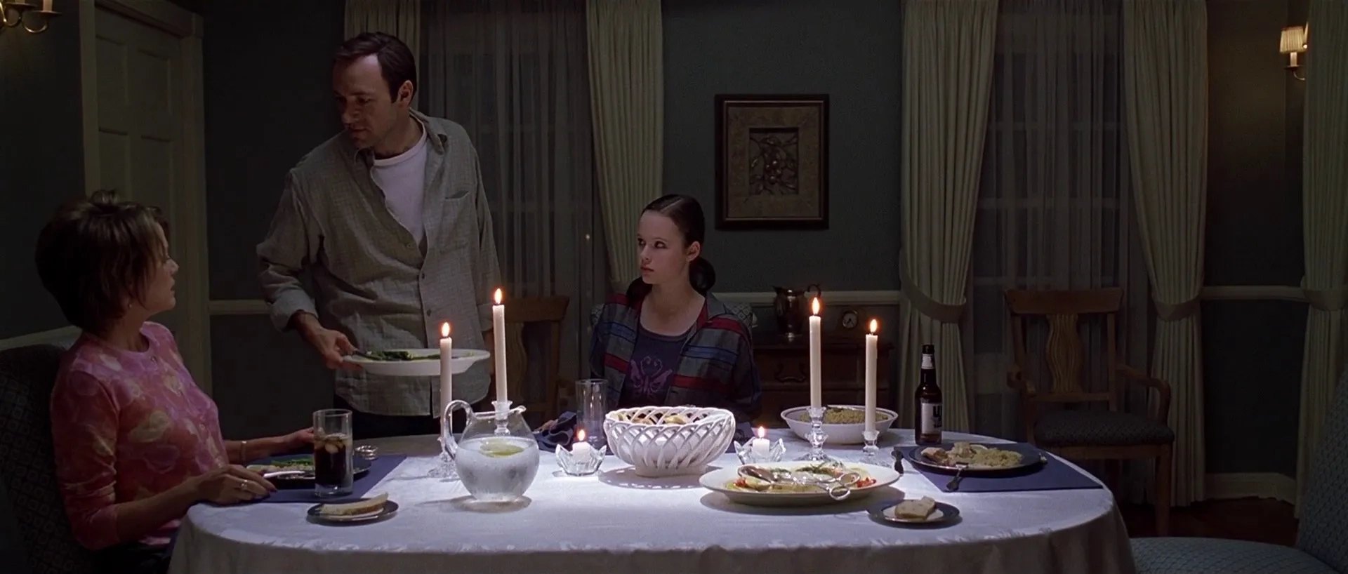 Kevin Spacey, Thora Birch, and Annette Bening in American Beauty (1999)