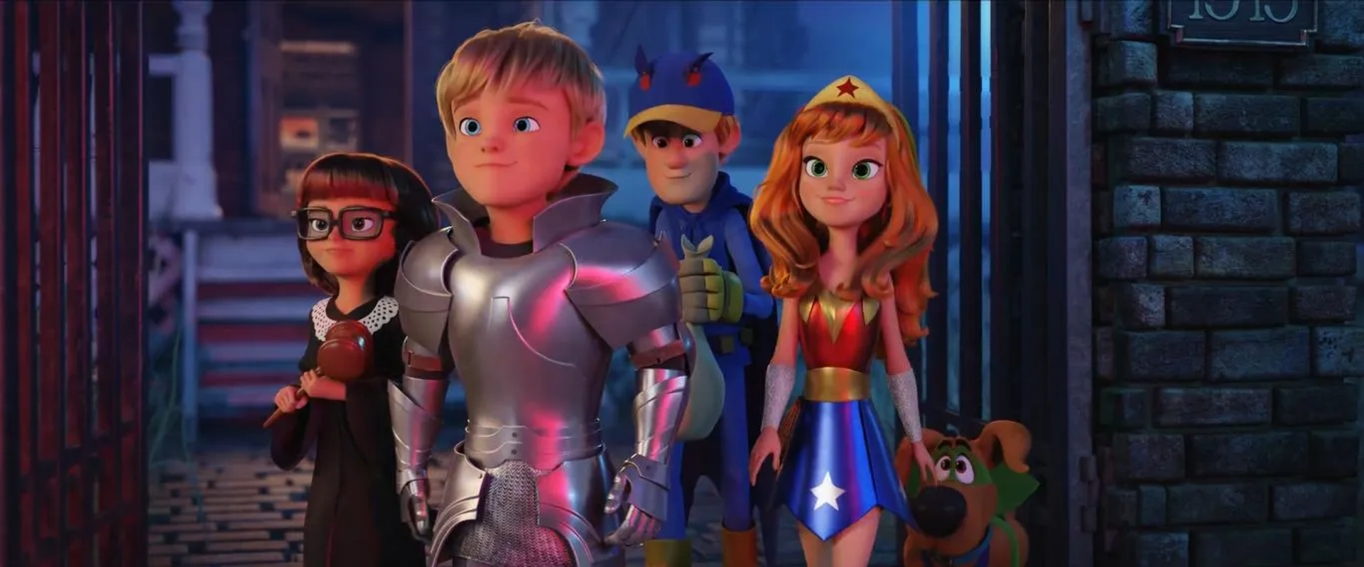 Frank Welker, Pierce Gagnon, Mckenna Grace, Ariana Greenblatt, and Iain Armitage in Scoob! (2020)