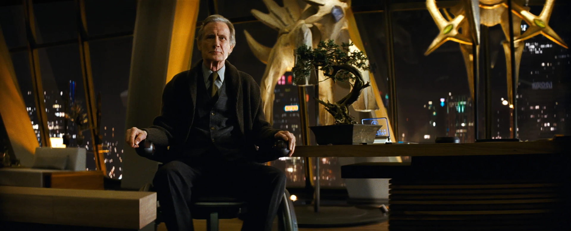 Bill Nighy in Pokémon: Detective Pikachu (2019)