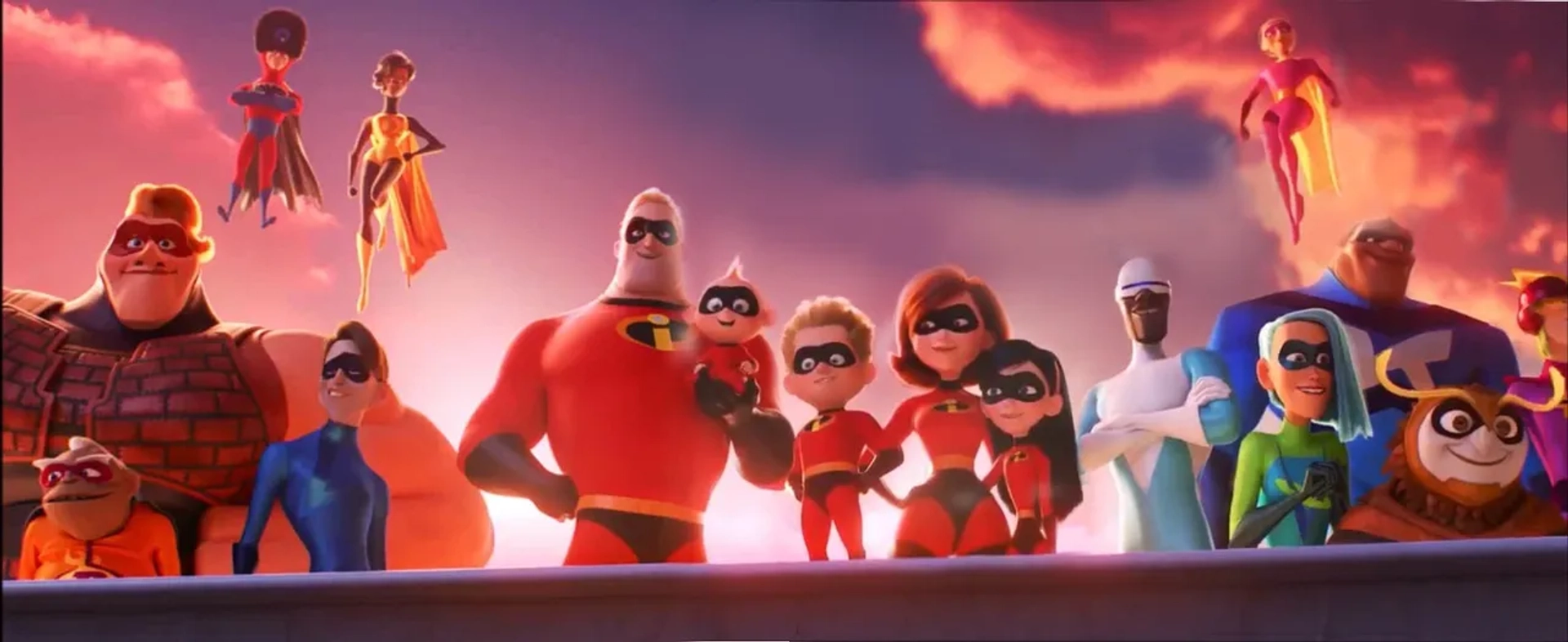 Samuel L. Jackson, Holly Hunter, Craig T. Nelson, Sophia Bush, Paul Eiding, Phil LaMarr, Sarah Vowell, Eli Fucile, and Huck Milner in Incredibles 2 (2018)