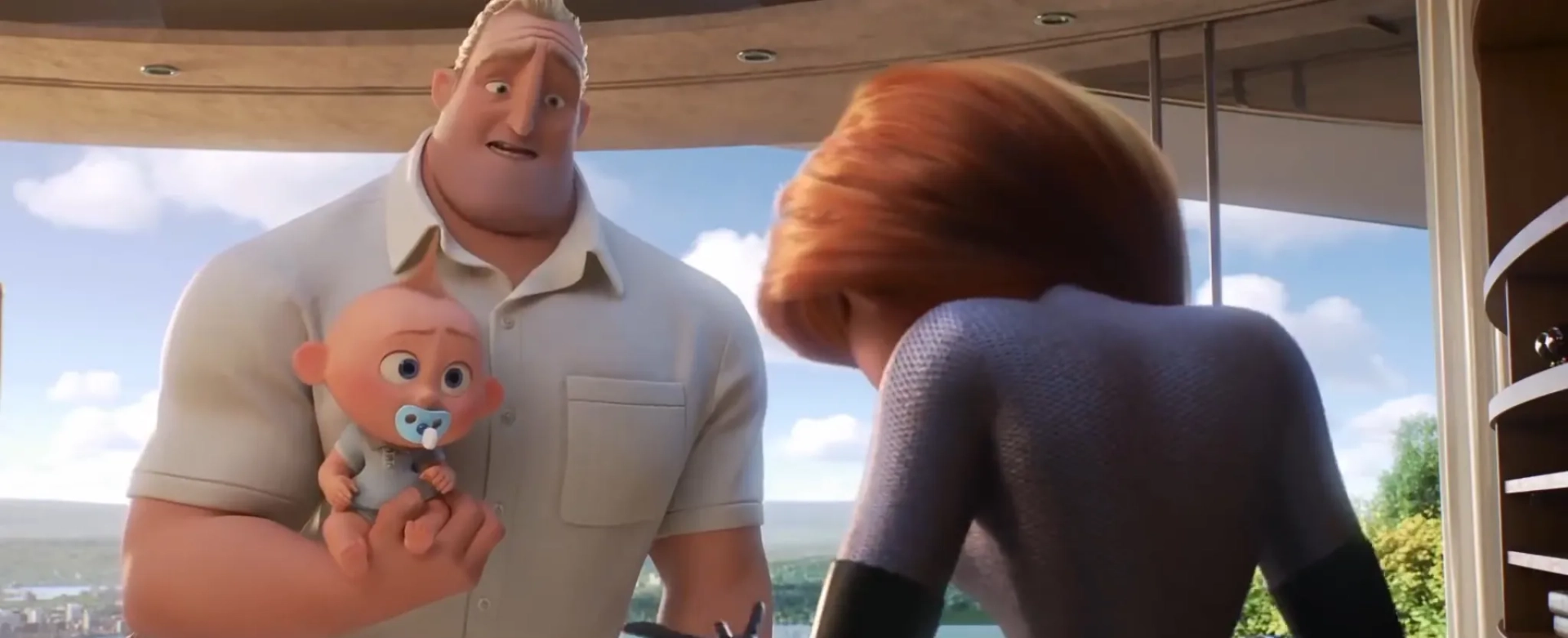 Holly Hunter and Craig T. Nelson in Incredibles 2 (2018)