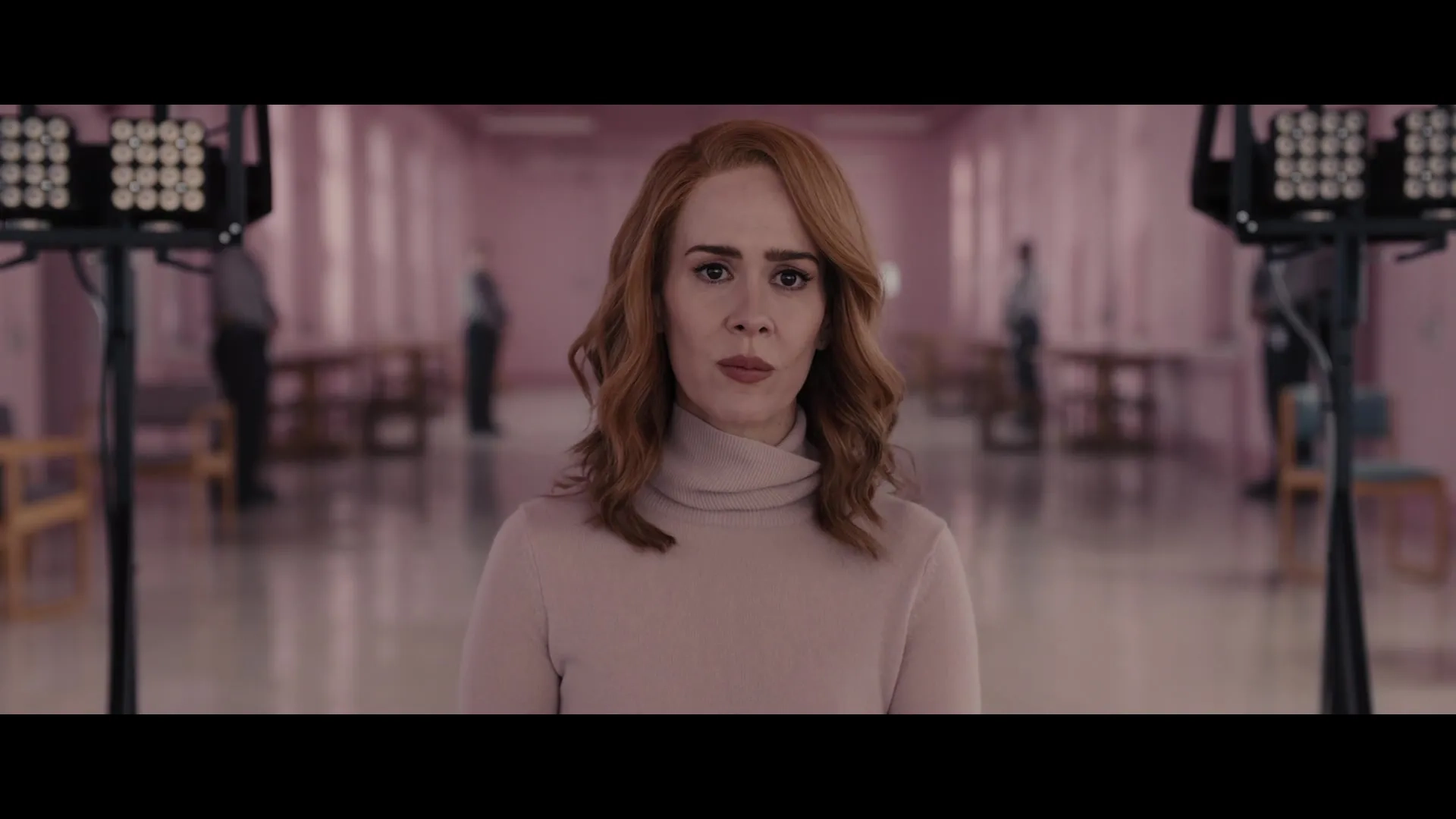 Sarah Paulson in Glass (2019)