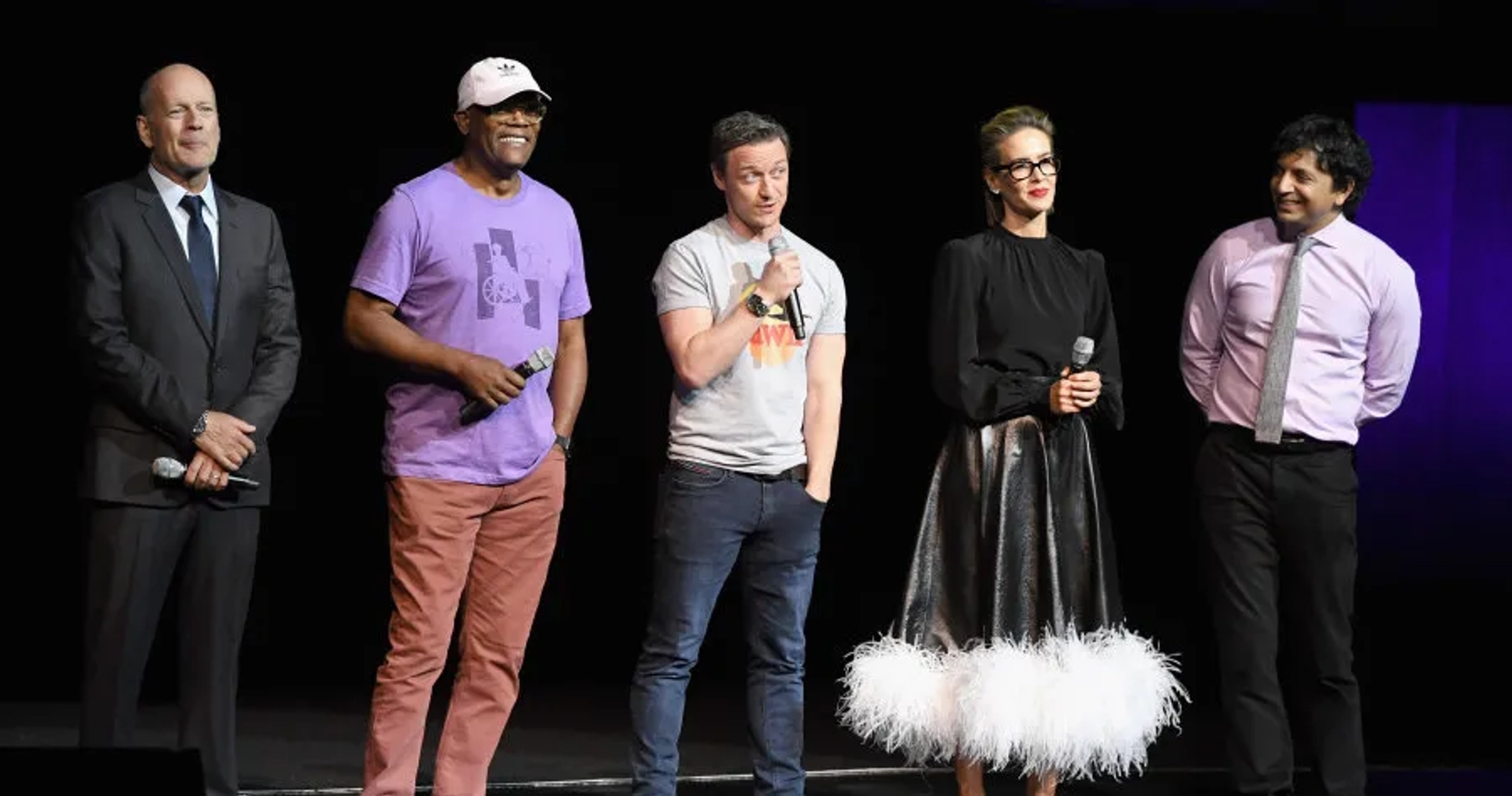 Samuel L. Jackson, Bruce Willis, Sarah Paulson, James McAvoy, and M. Night Shyamalan at an event for Glass (2019)