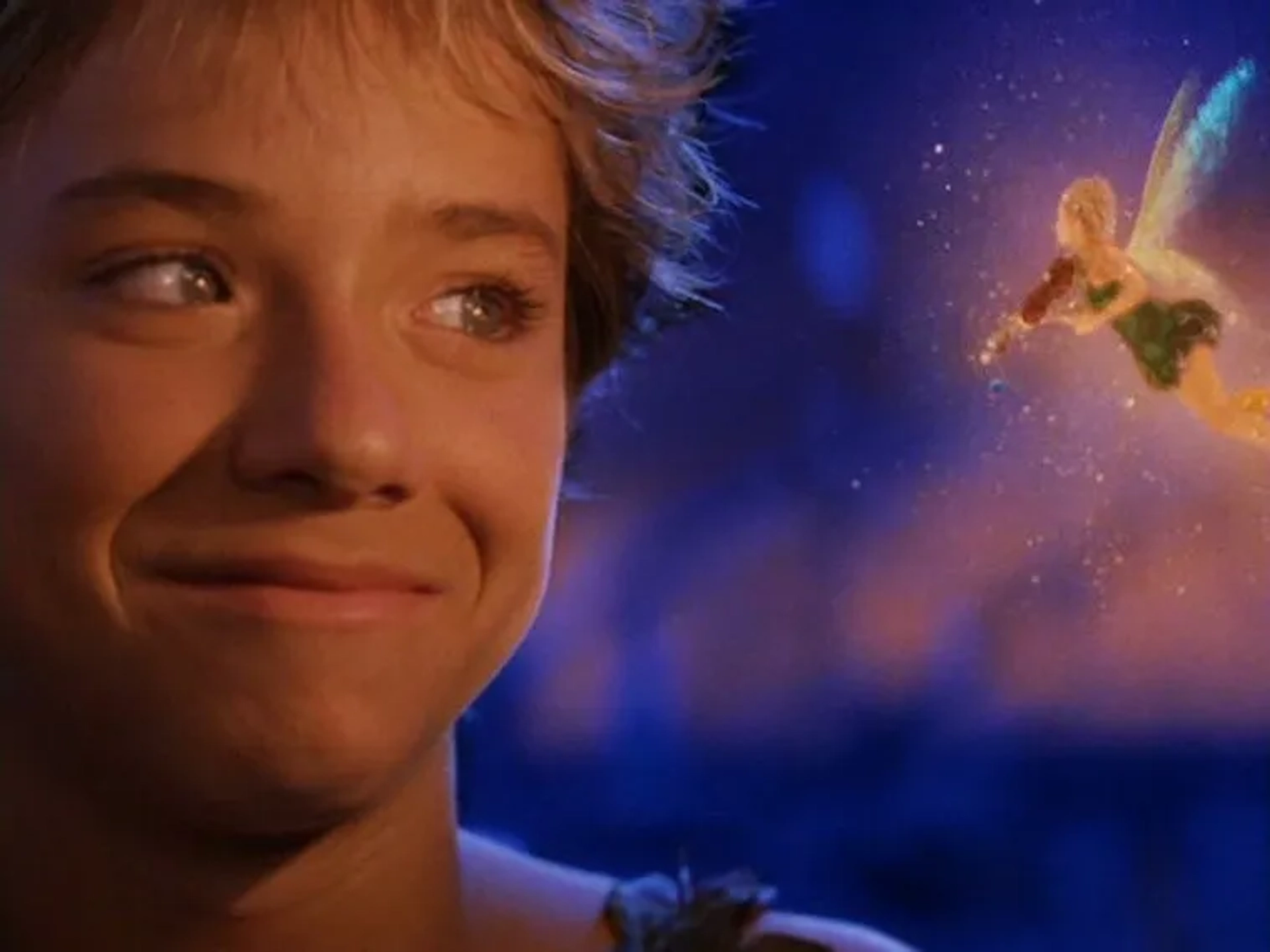 Ludivine Sagnier and Jeremy Sumpter in Peter Pan (2003)