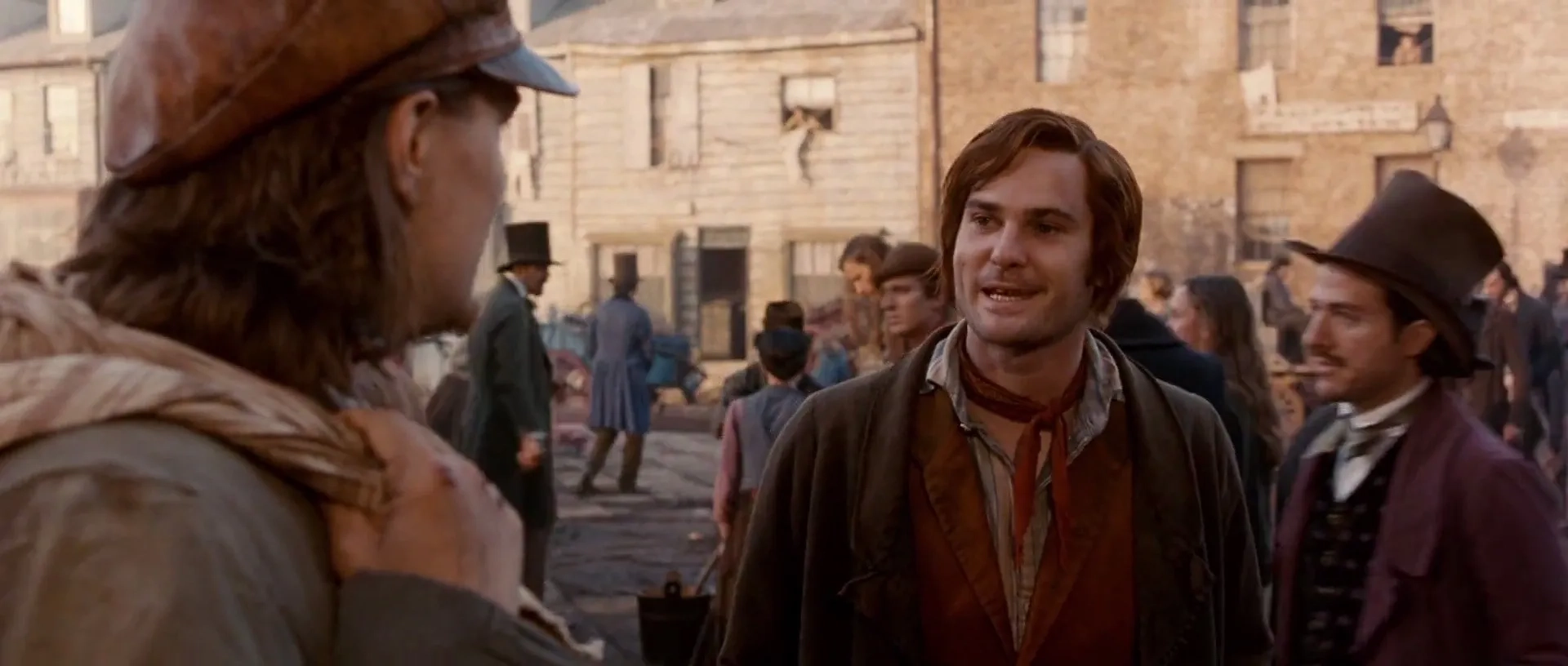 Leonardo DiCaprio and Henry Thomas in Gangs of New York (2002)