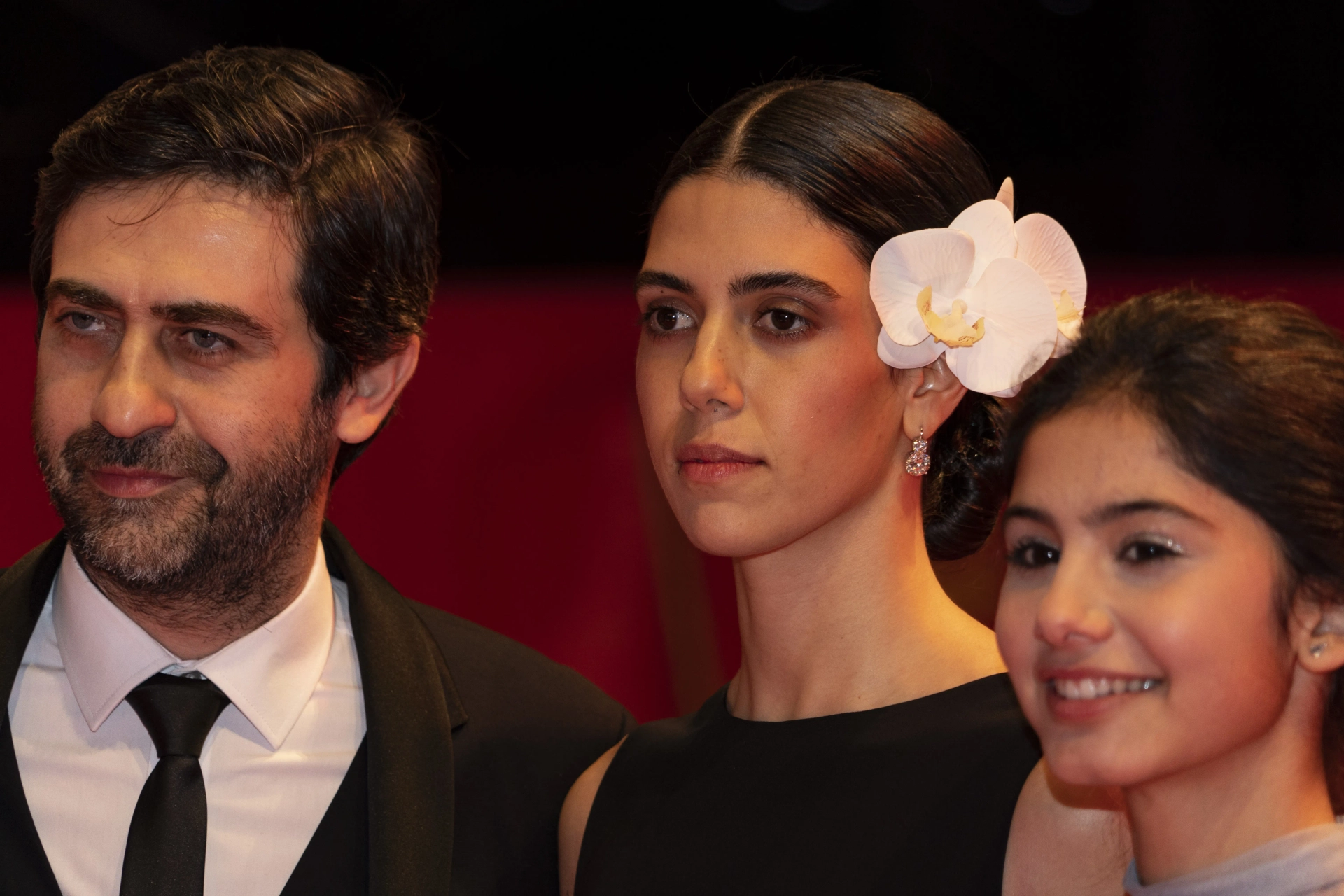 Helin Kandemir, Emin Alper, and Cemre Ebuzziya at an event for A Tale of Three Sisters (2019)