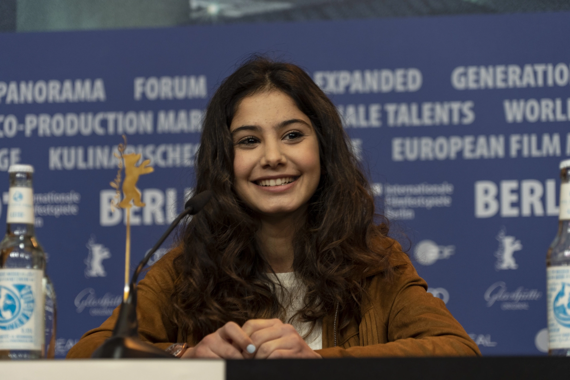 Helin Kandemir at an event for A Tale of Three Sisters (2019)