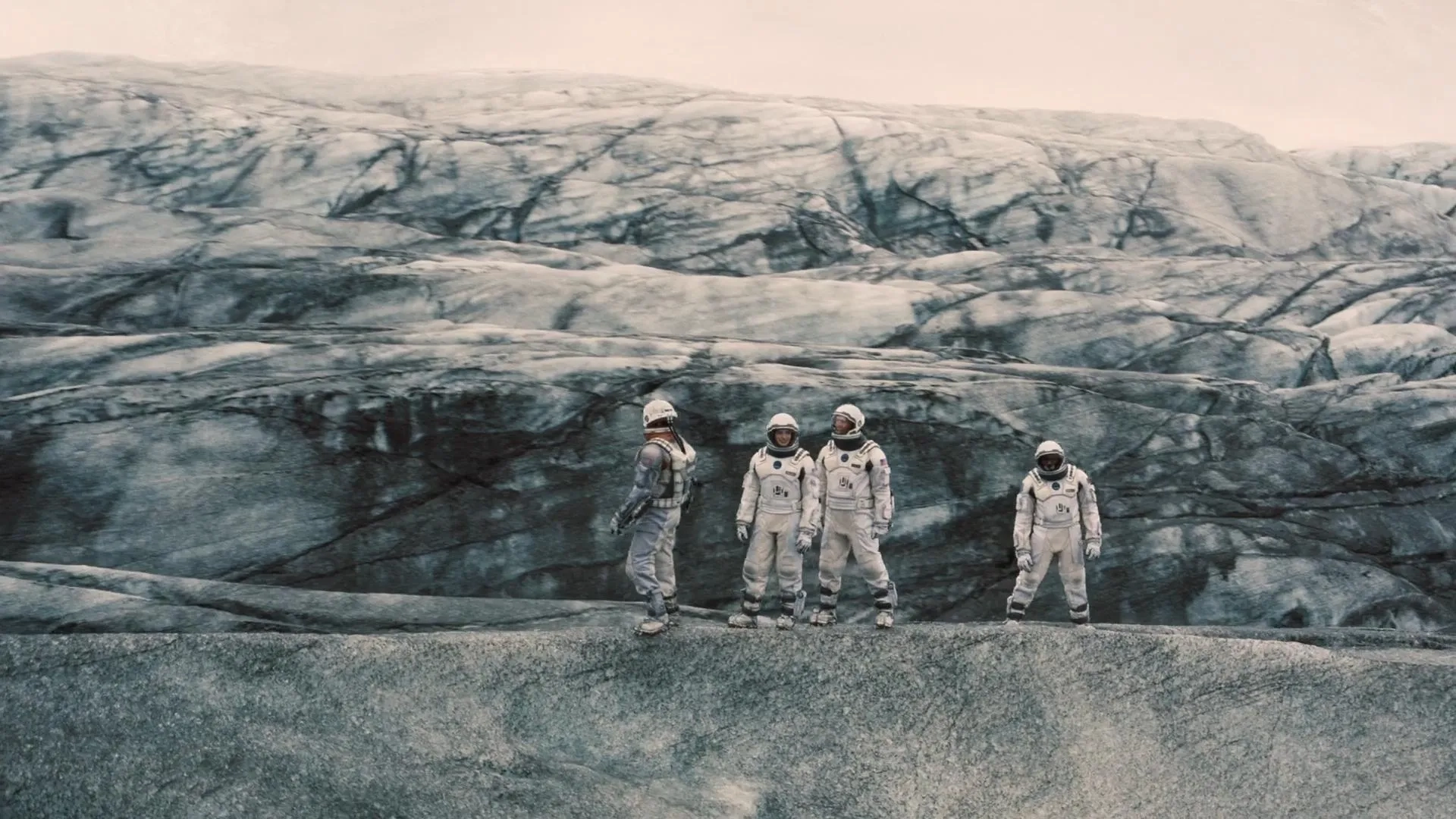 Matthew McConaughey, Matt Damon, Anne Hathaway, and David Gyasi in Interstellar (2014)