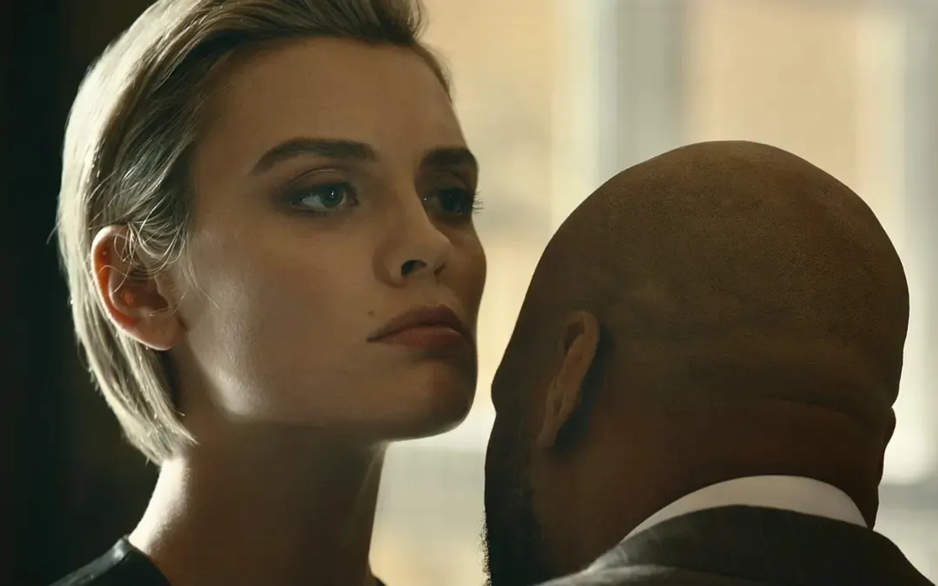 Chiwetel Ejiofor and Wallis Day in Infinite (2021)