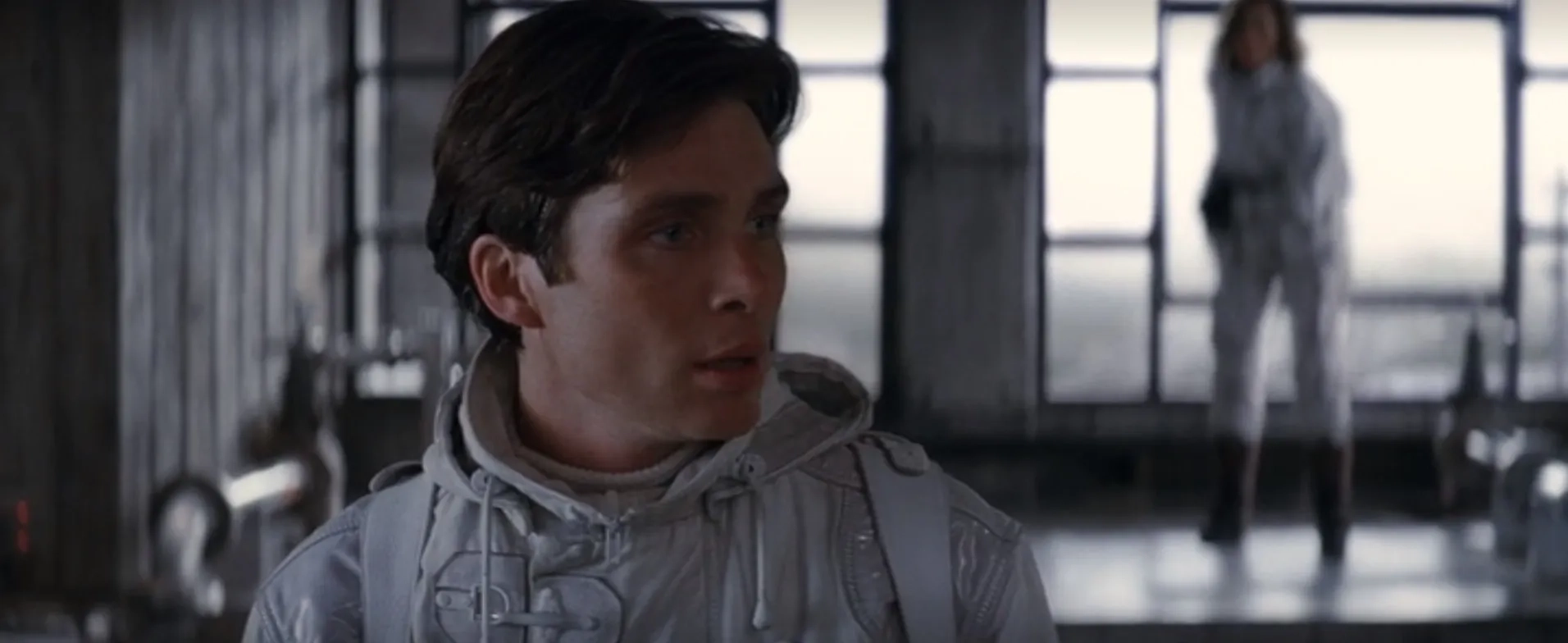 Marion Cotillard and Cillian Murphy in Inception (2010)