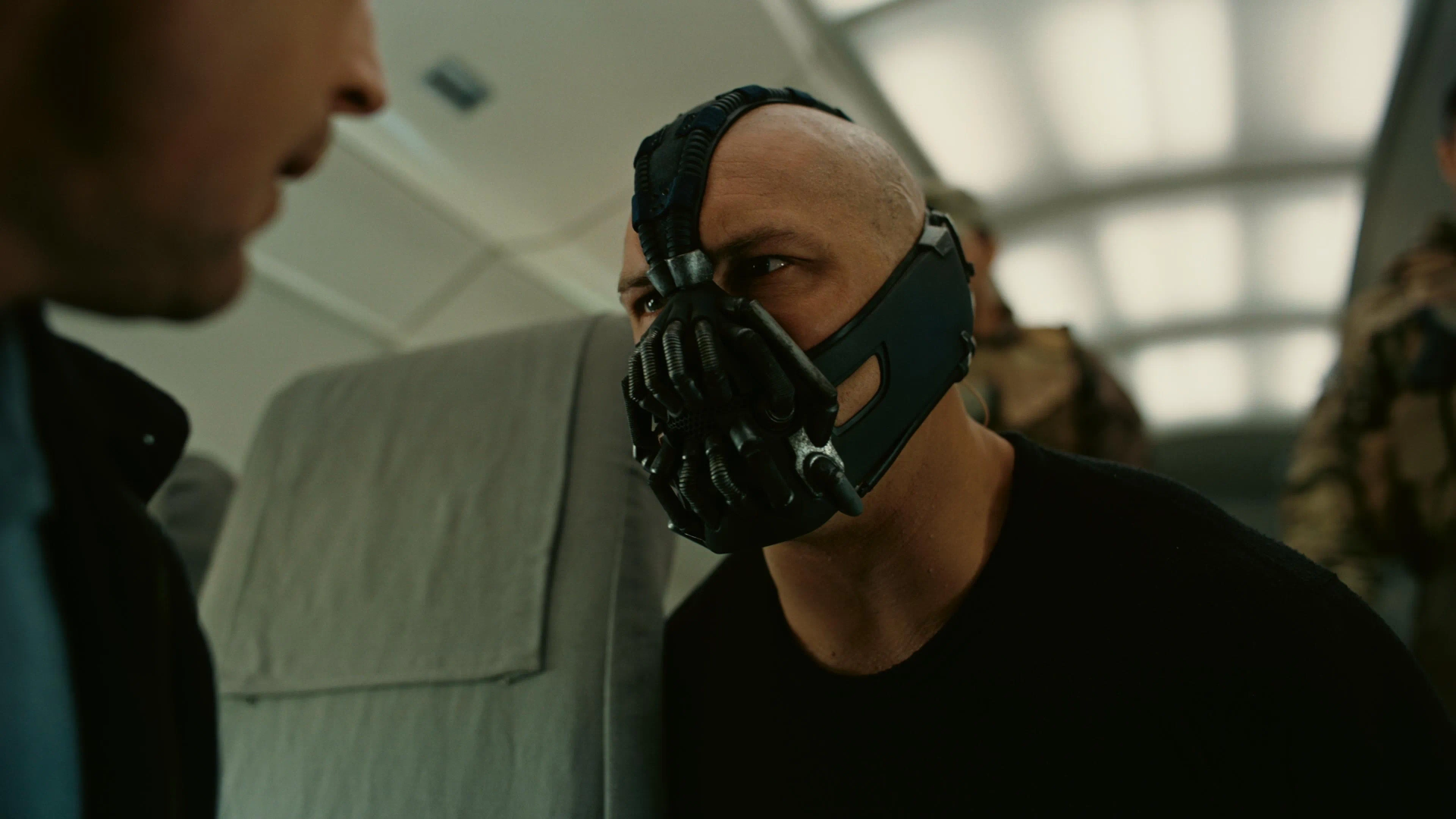 Aidan Gillen and Tom Hardy in The Dark Knight Rises (2012)