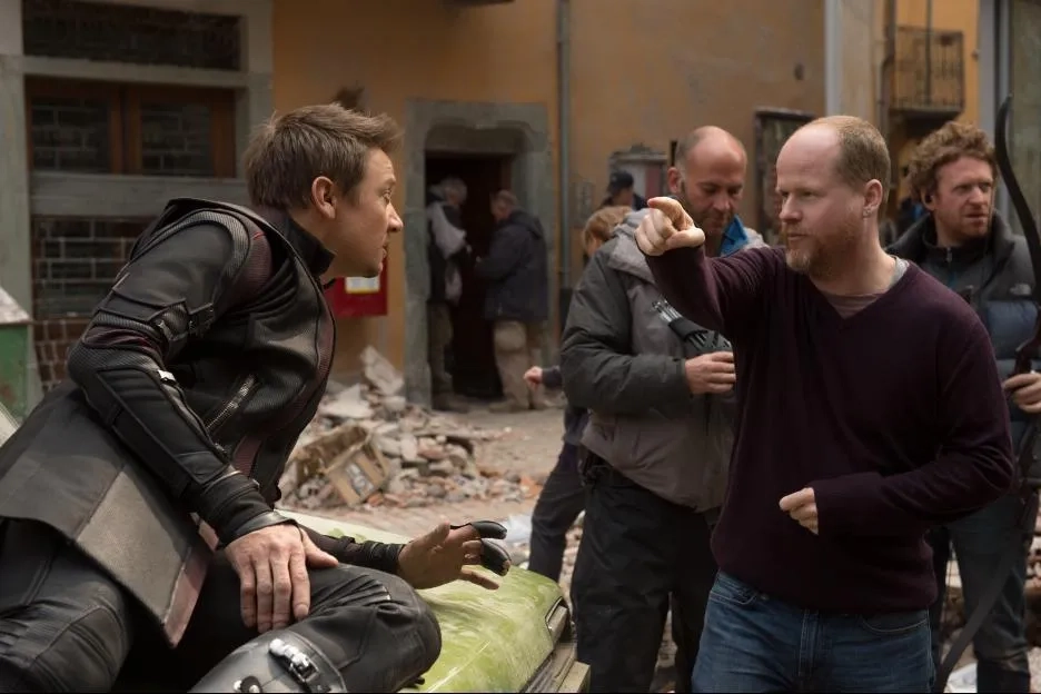 Jeremy Renner and Joss Whedon in Avengers: Age of Ultron (2015)