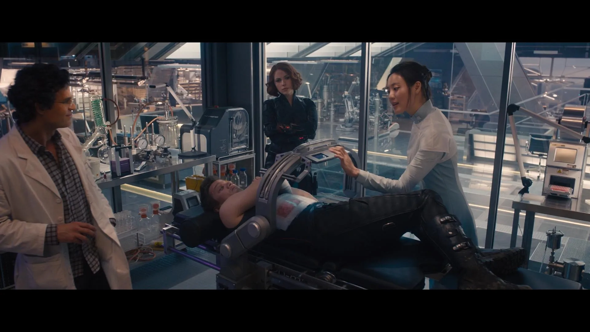 Scarlett Johansson, Jeremy Renner, Mark Ruffalo, and Claudia Kim in Avengers: Age of Ultron (2015)