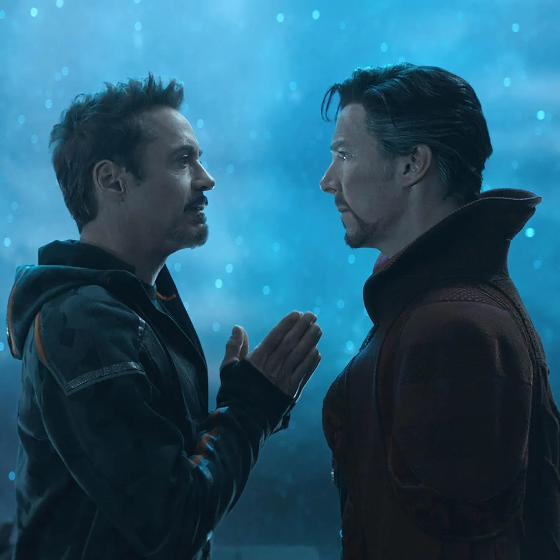 Robert Downey Jr. and Benedict Cumberbatch in Avengers: Infinity War (2018)