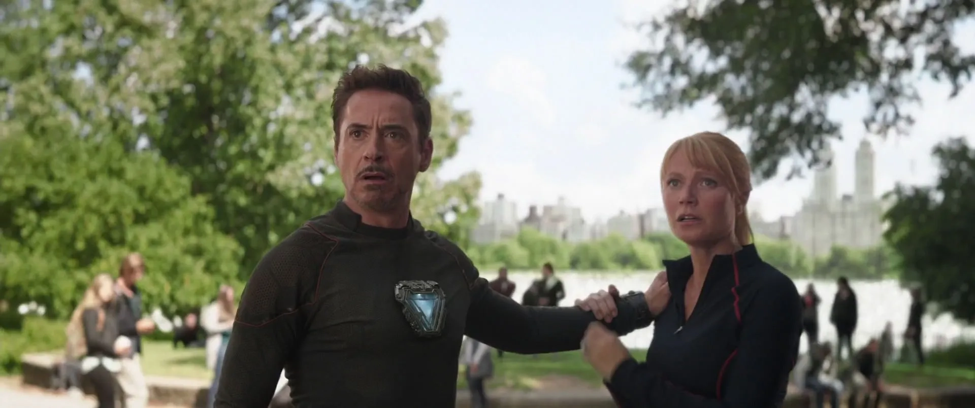 Robert Downey Jr. and Gwyneth Paltrow in Avengers: Infinity War (2018)