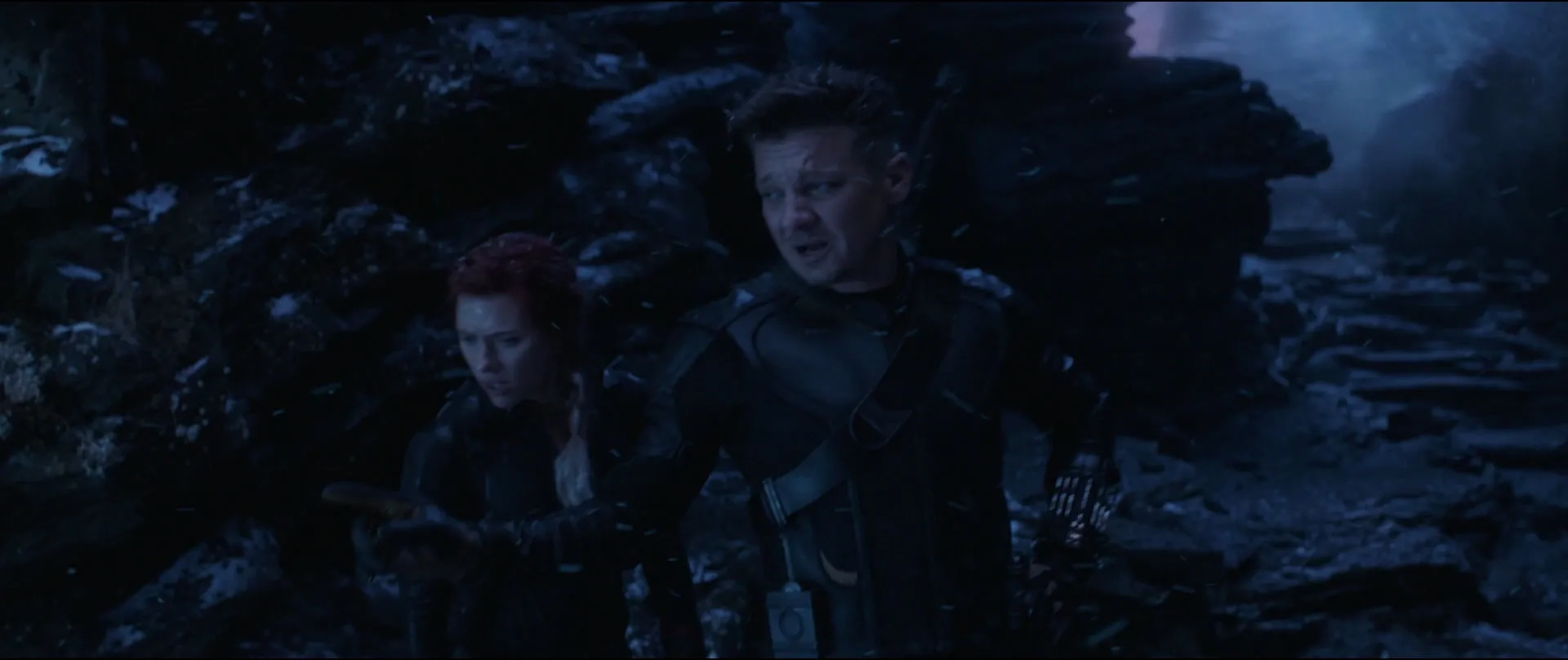 Scarlett Johansson and Jeremy Renner in Avengers: Endgame (2019)