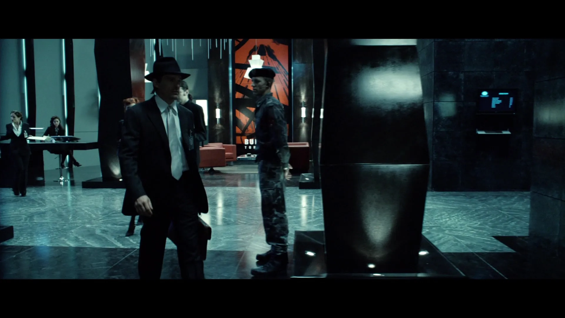 Ethan Hawke in Daybreakers (2009)