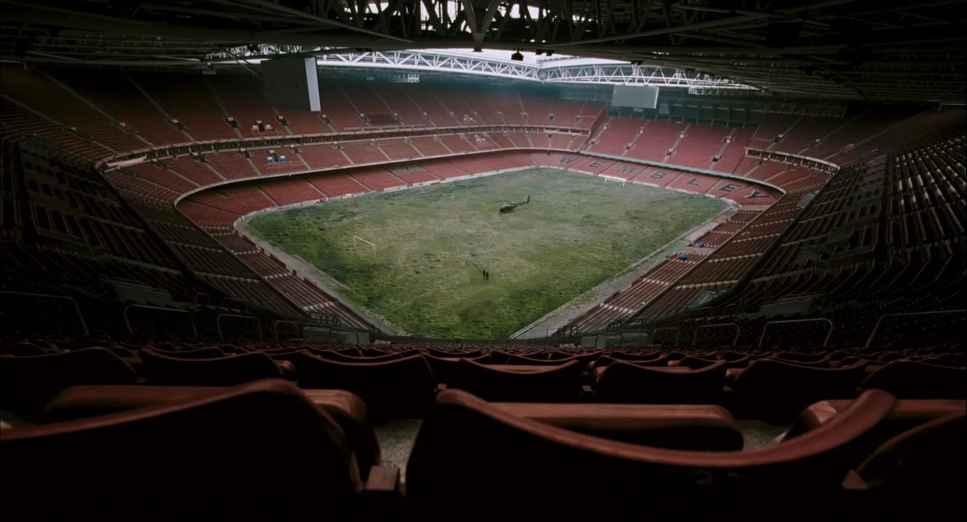 Harold Perrineau, Imogen Poots, and Mackintosh Muggleton in 28 Weeks Later (2007)