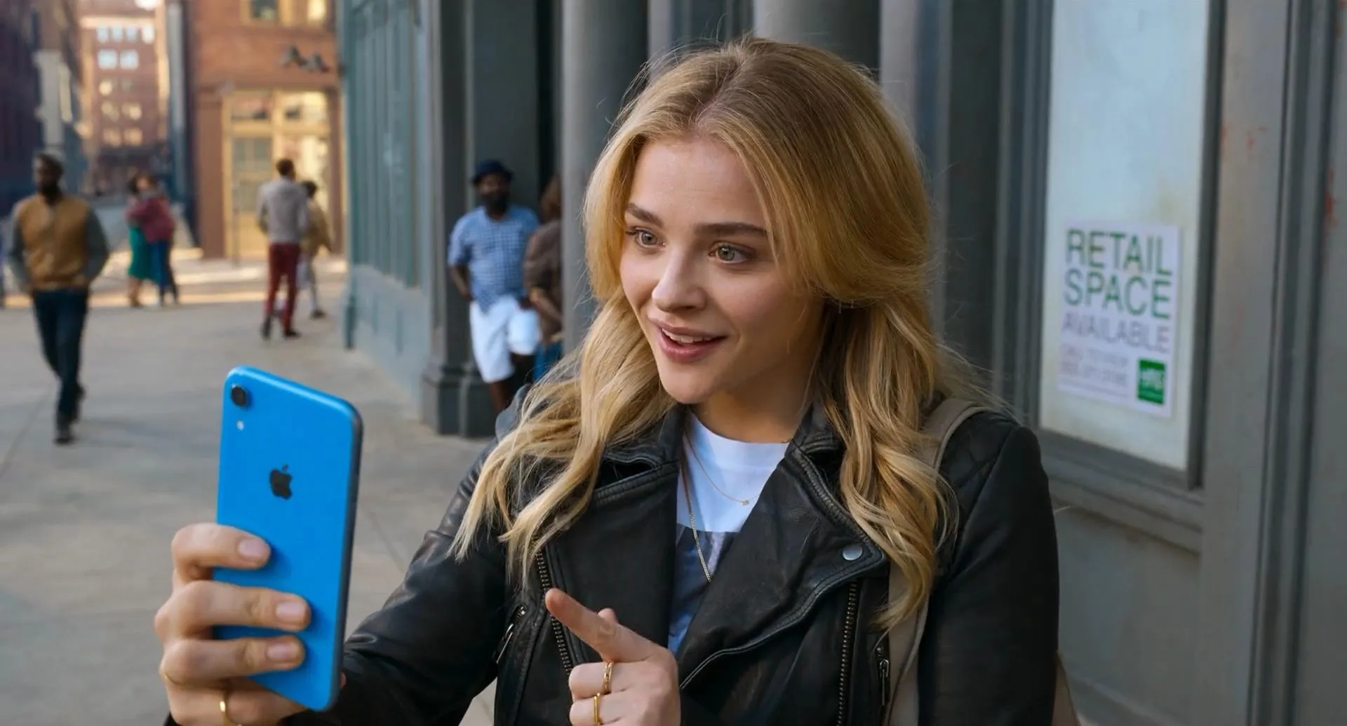 Chloë Grace Moretz in Tom & Jerry (2021)