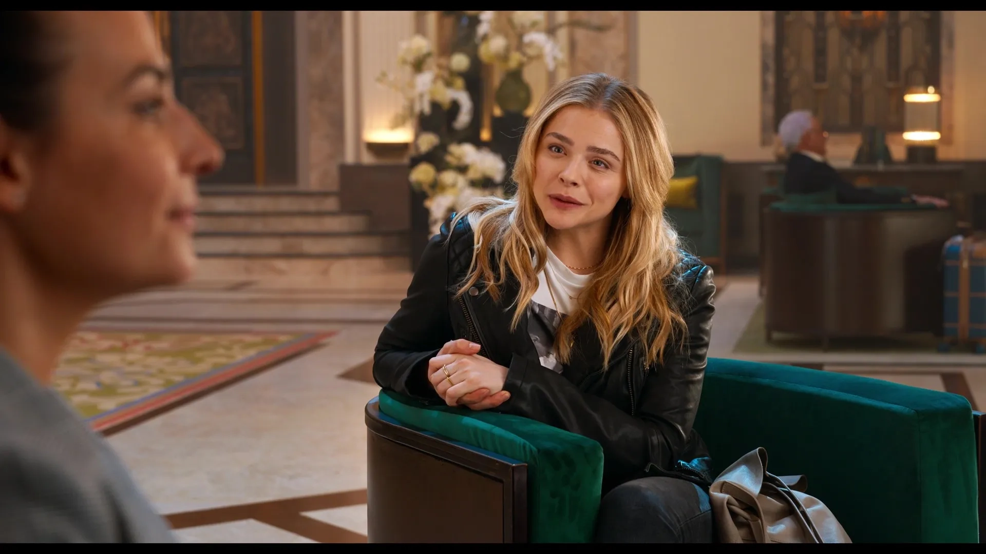 Chloë Grace Moretz and Camilla Arfwedson in Tom & Jerry (2021)