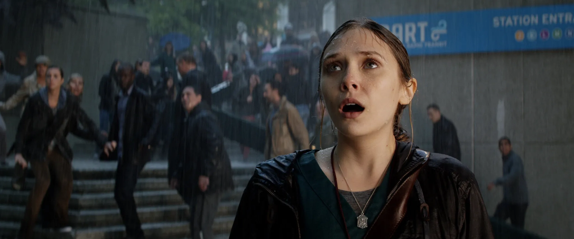 Elizabeth Olsen in Godzilla (2014)