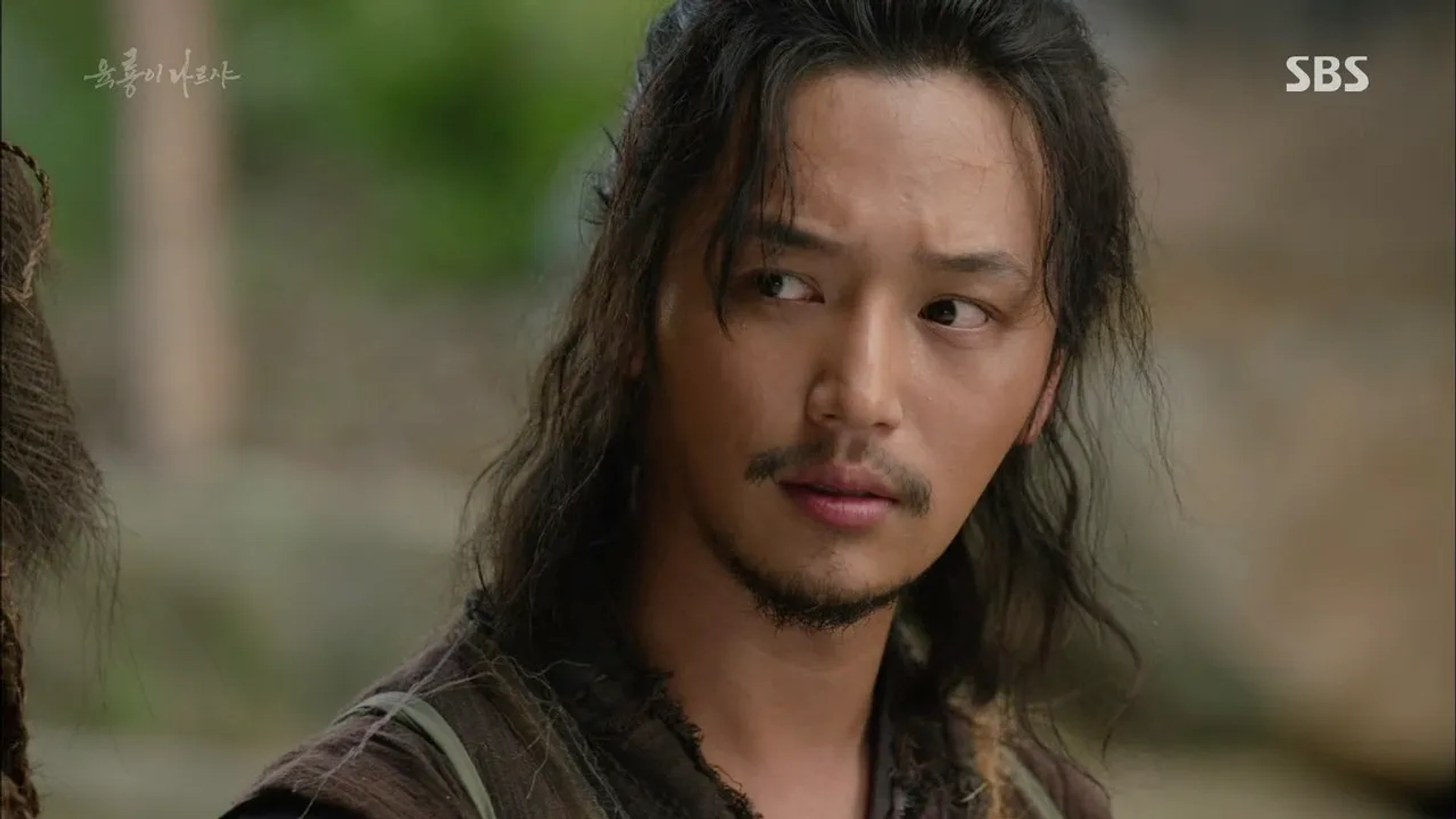 Yo-Han Byun in Yungnyong-i Nareusya (2015)