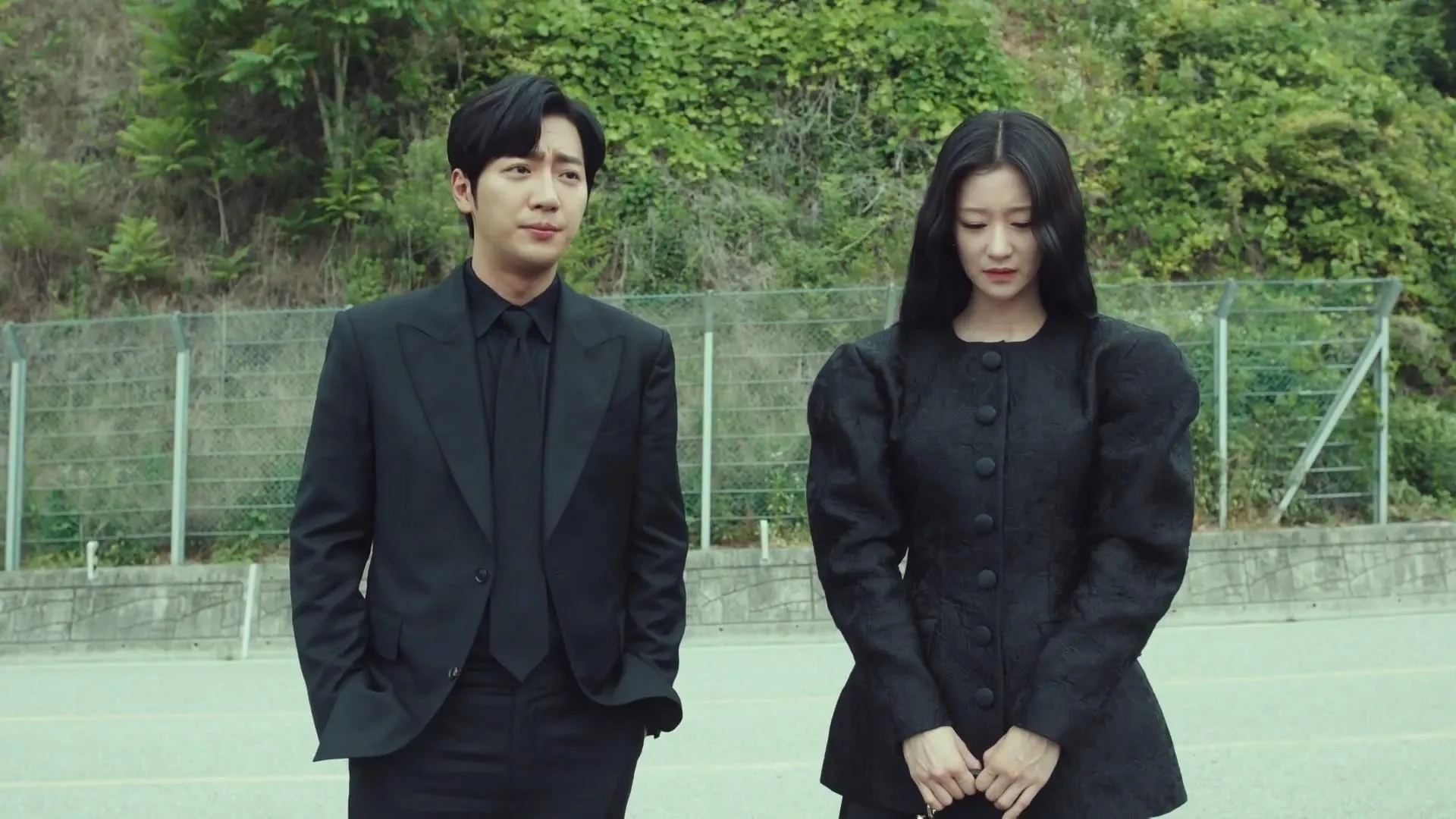 Lee Sang-Yeob and Seo Ye-Ji in Eve (2022)