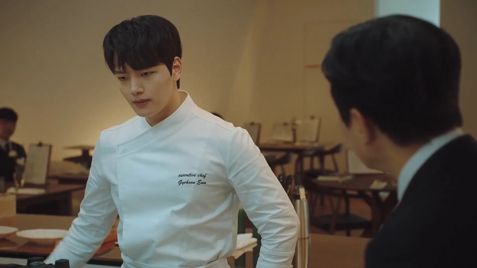 Yeo Jin-goo in Link: Eat, Love, Kill (2022)