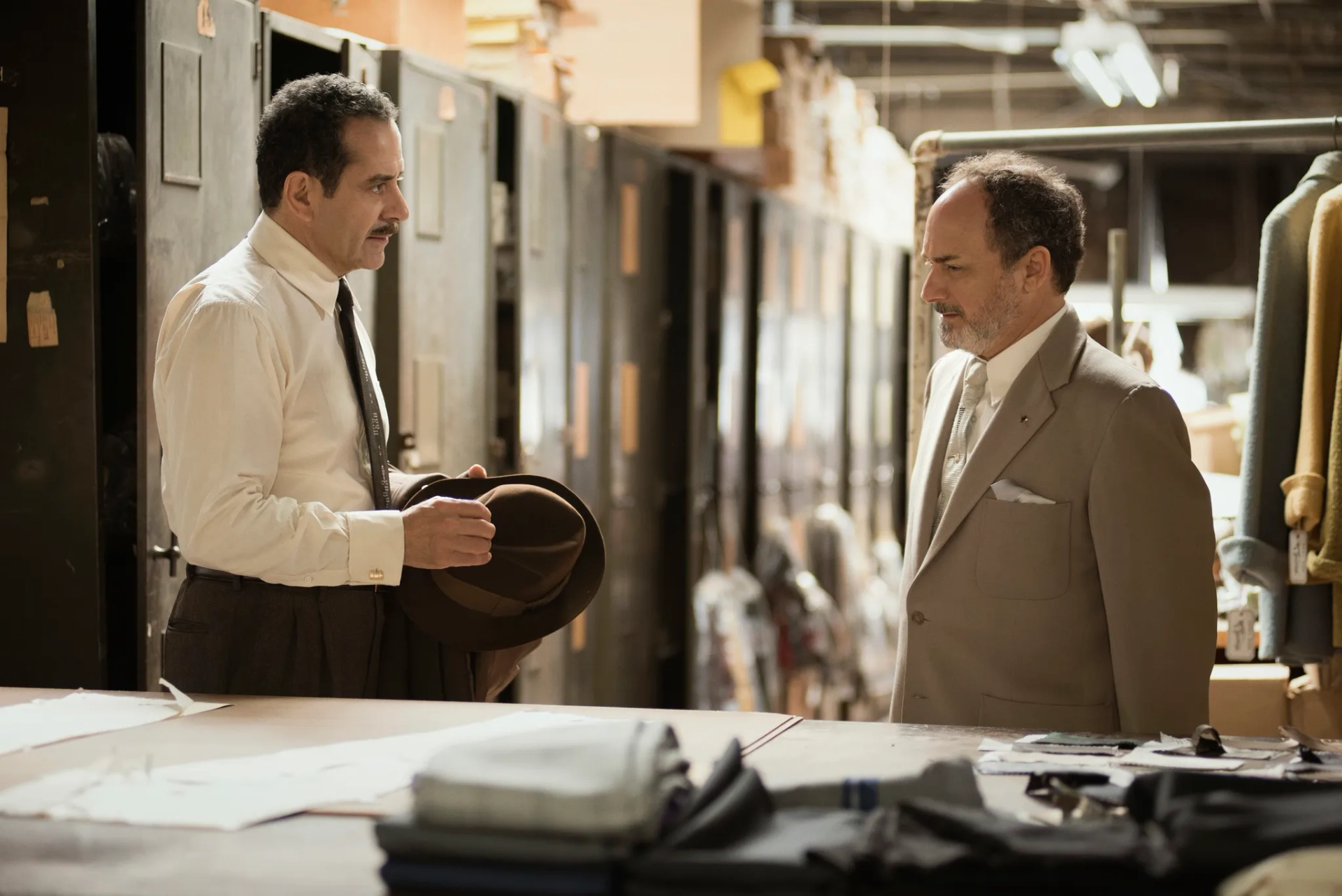 Kevin Pollak and Tony Shalhoub in The Marvelous Mrs. Maisel (2017)