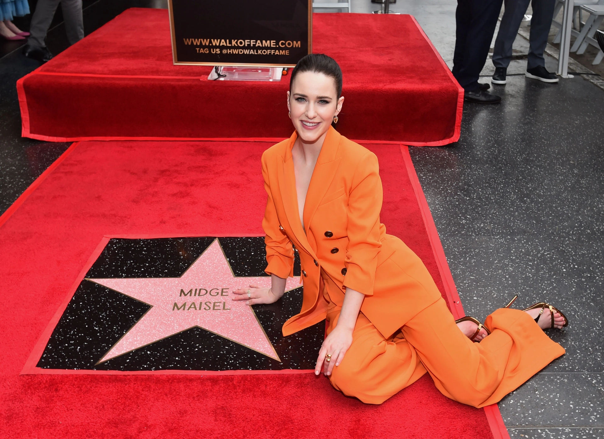 Rachel Brosnahan at an event for The Marvelous Mrs. Maisel (2017)