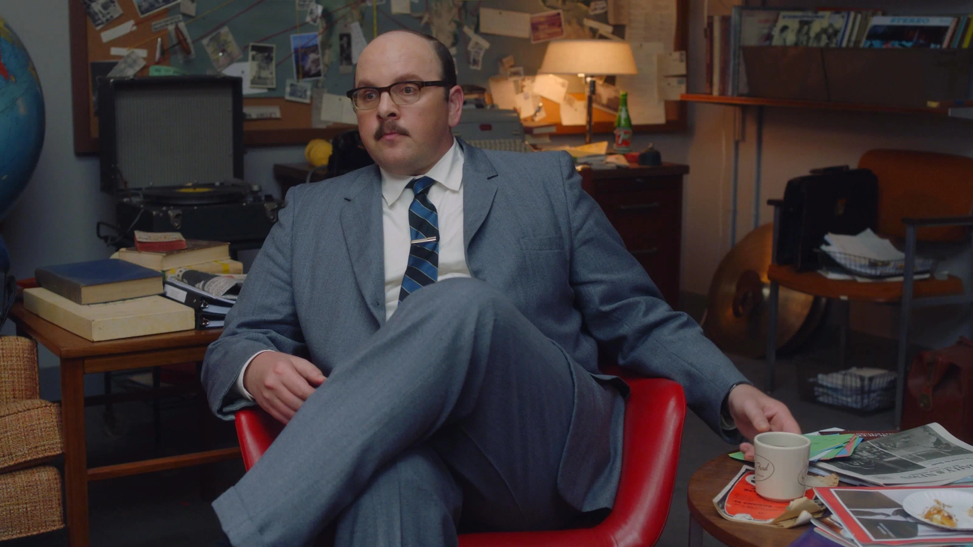 Austin Basis as Alvin, head writer of 'The Gordon Ford Show' (from Season 5, Episode 9 of "The Marvelous Mrs. Maisel")