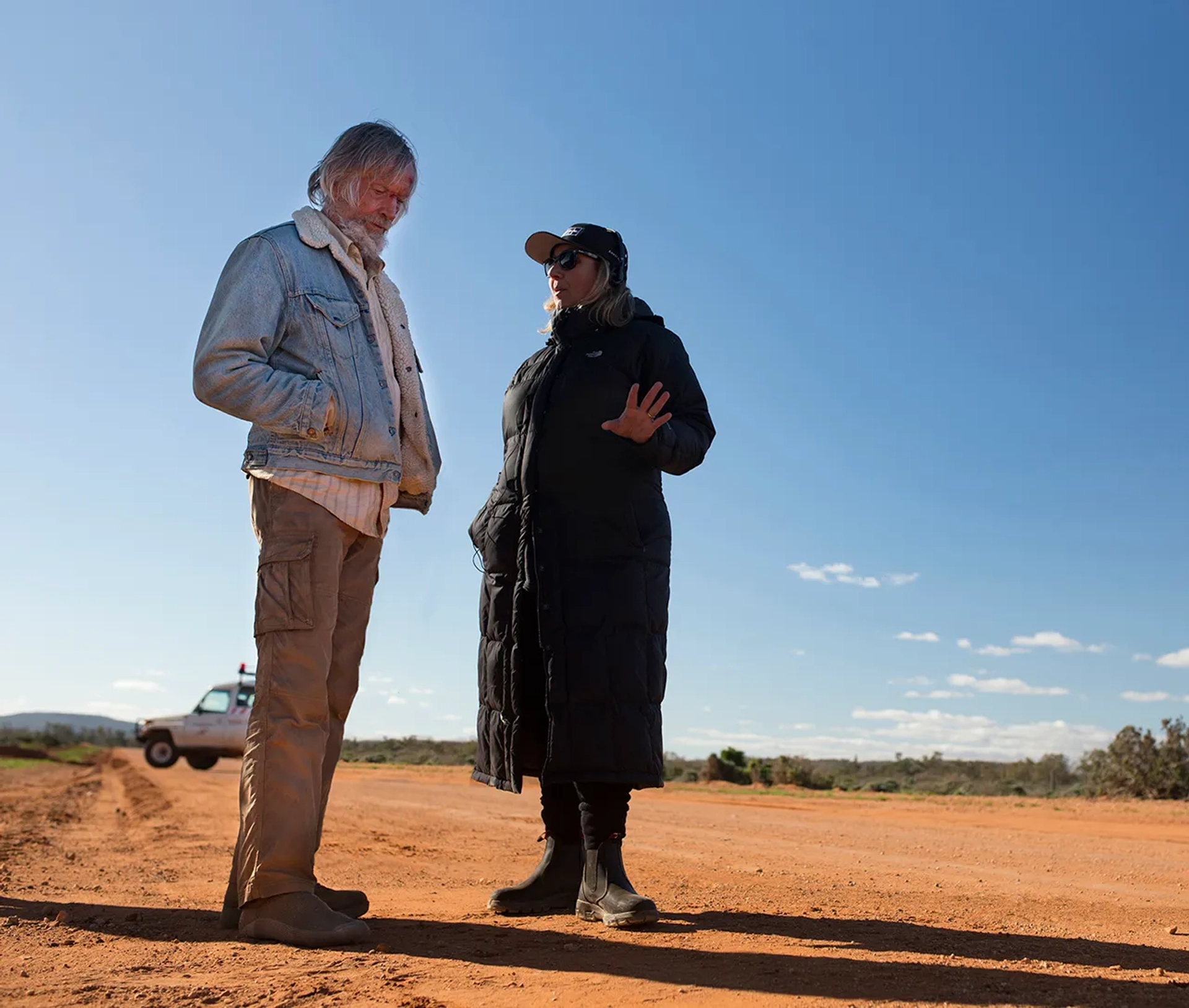 Scott Glenn and Mimi Leder in The Leftovers (2014)