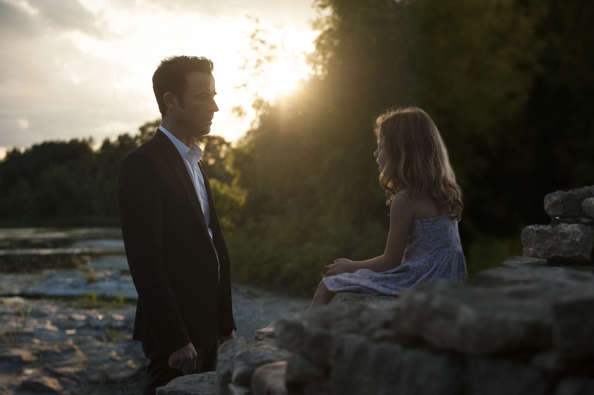 Justin Theroux and Darby Camp in The Leftovers (2014)