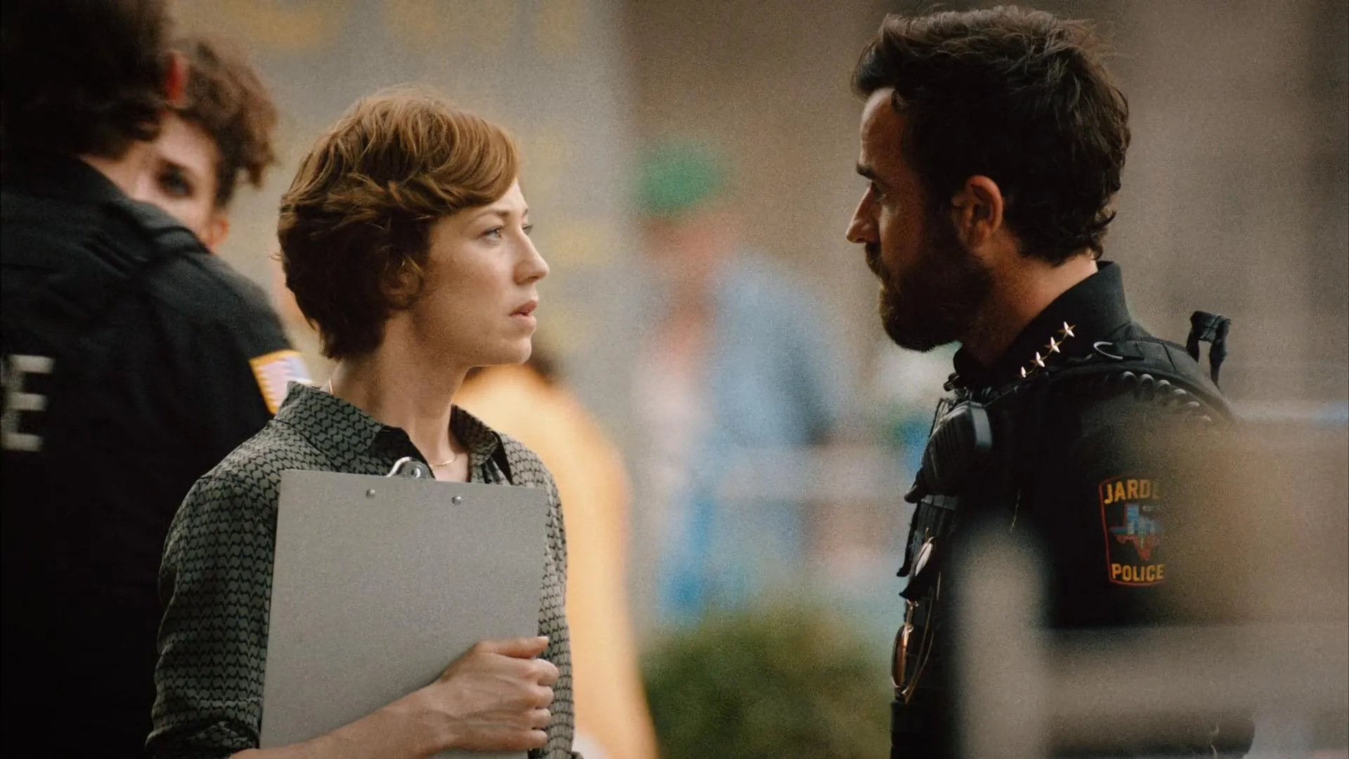 Justin Theroux and Carrie Coon in The Leftovers (2014)