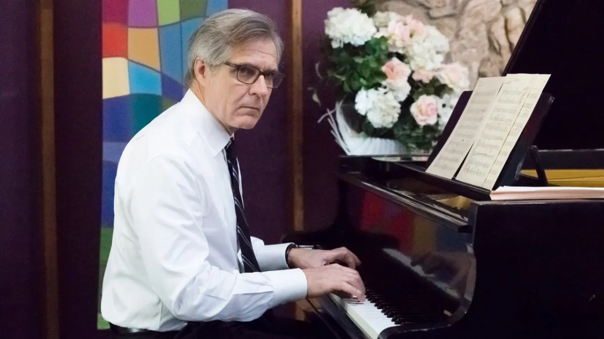 Henry Czerny in Sharp Objects (2018)
