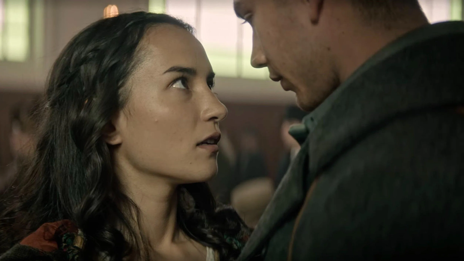 Archie Renaux and Jessie Mei Li in Shadow and Bone (2021)