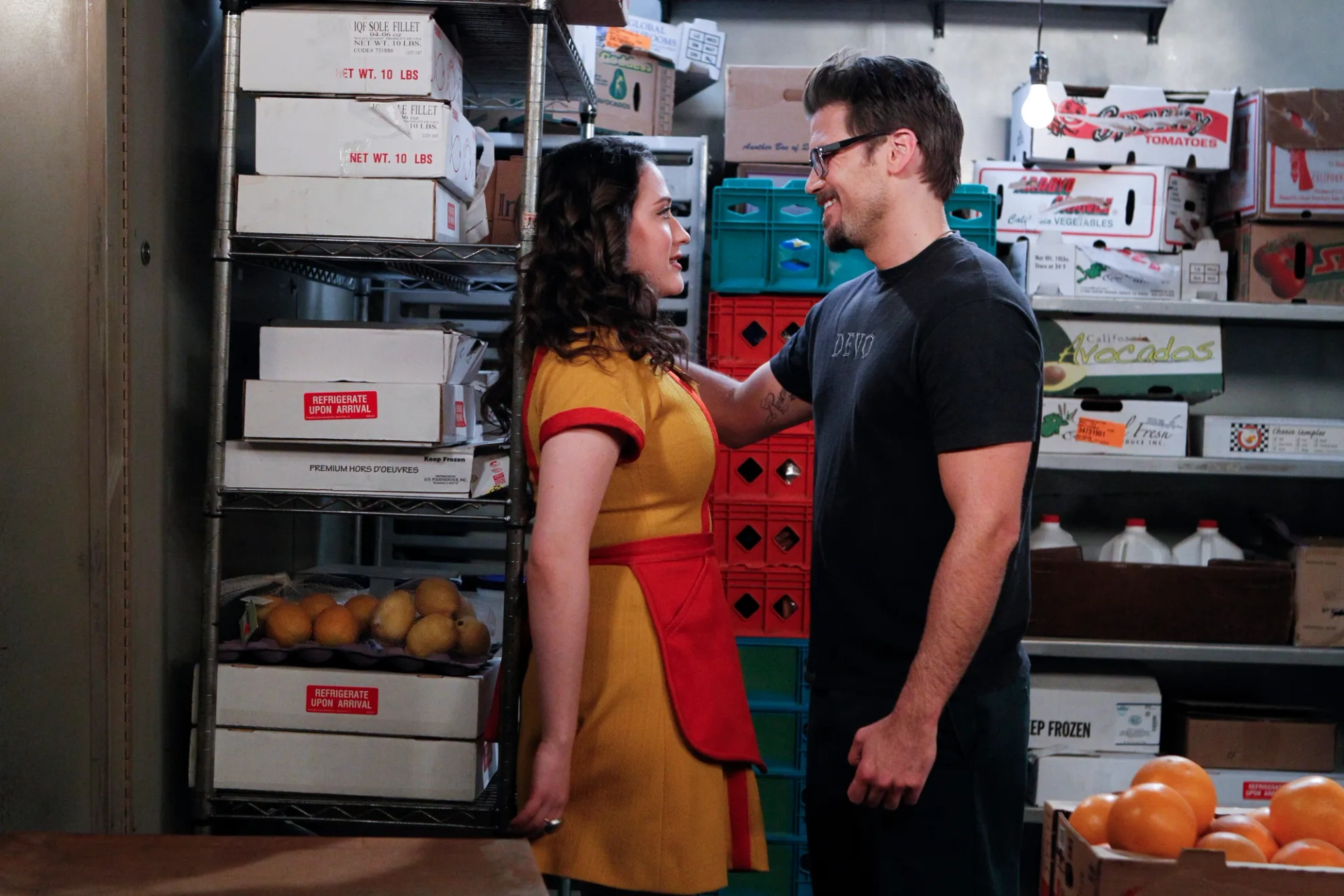 Kat Dennings and Nick Zano in 2 Broke Girls (2011)