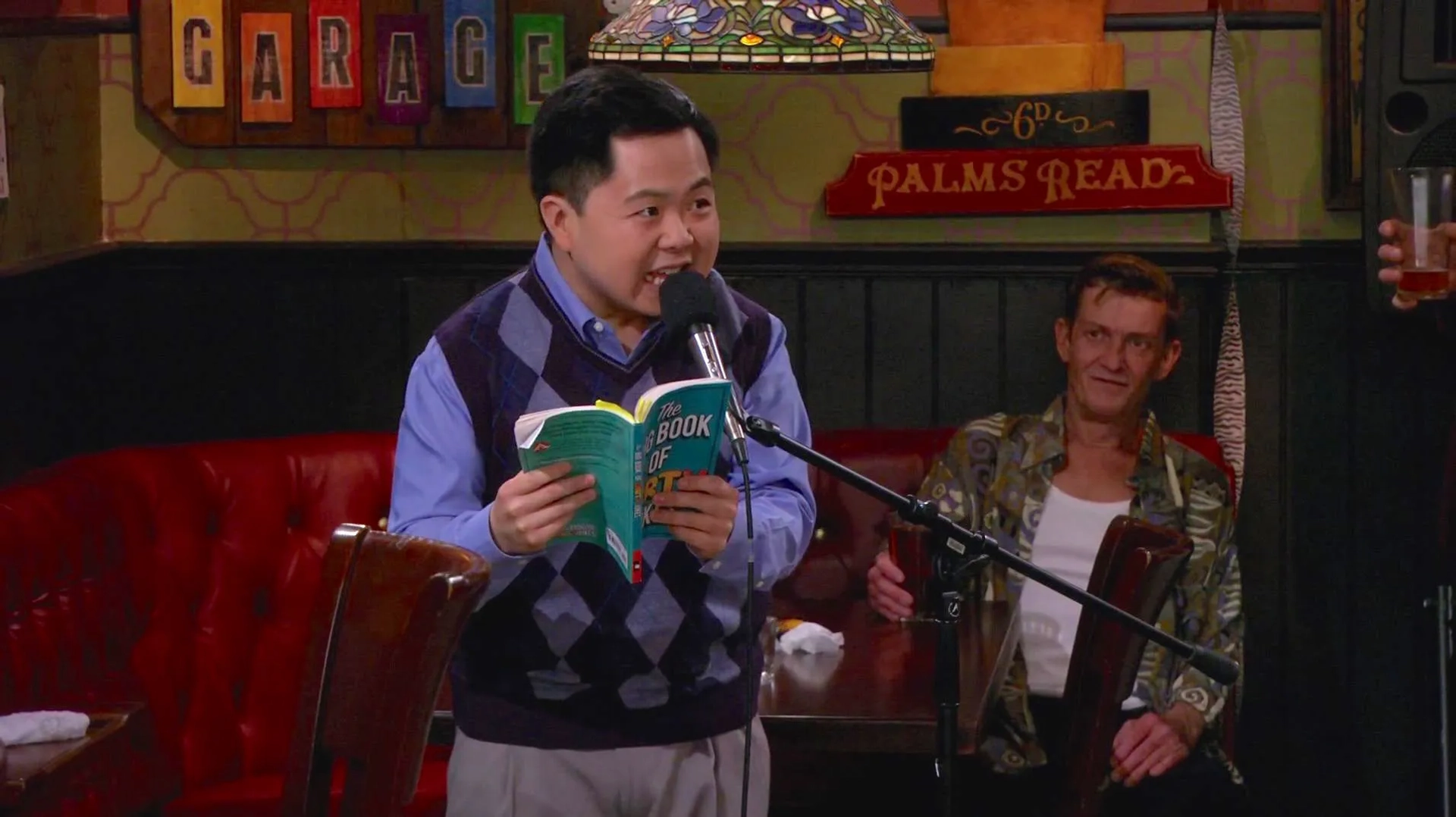 Matthew Moy in 2 Broke Girls (2011)