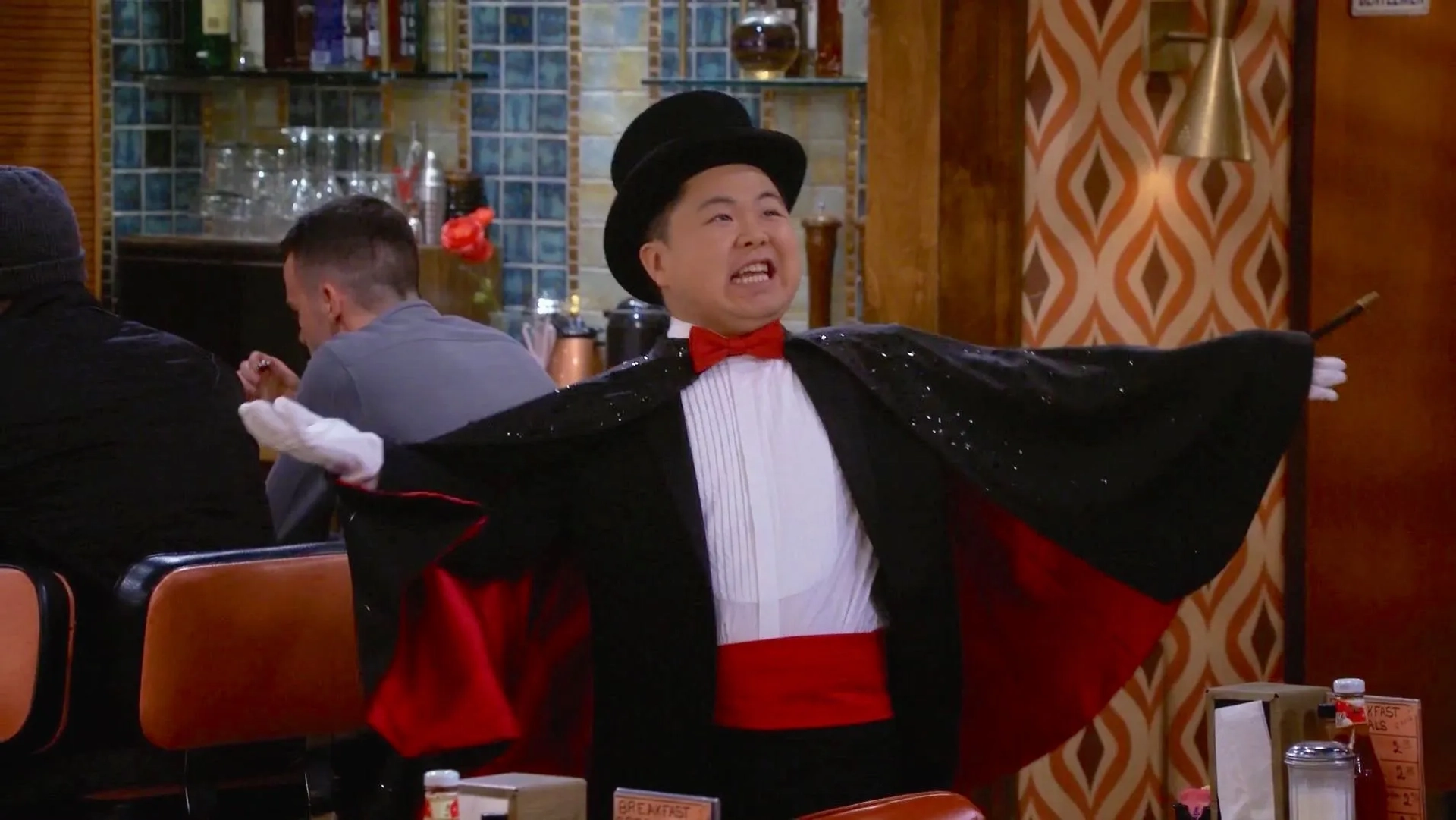 Matthew Moy in 2 Broke Girls (2011)