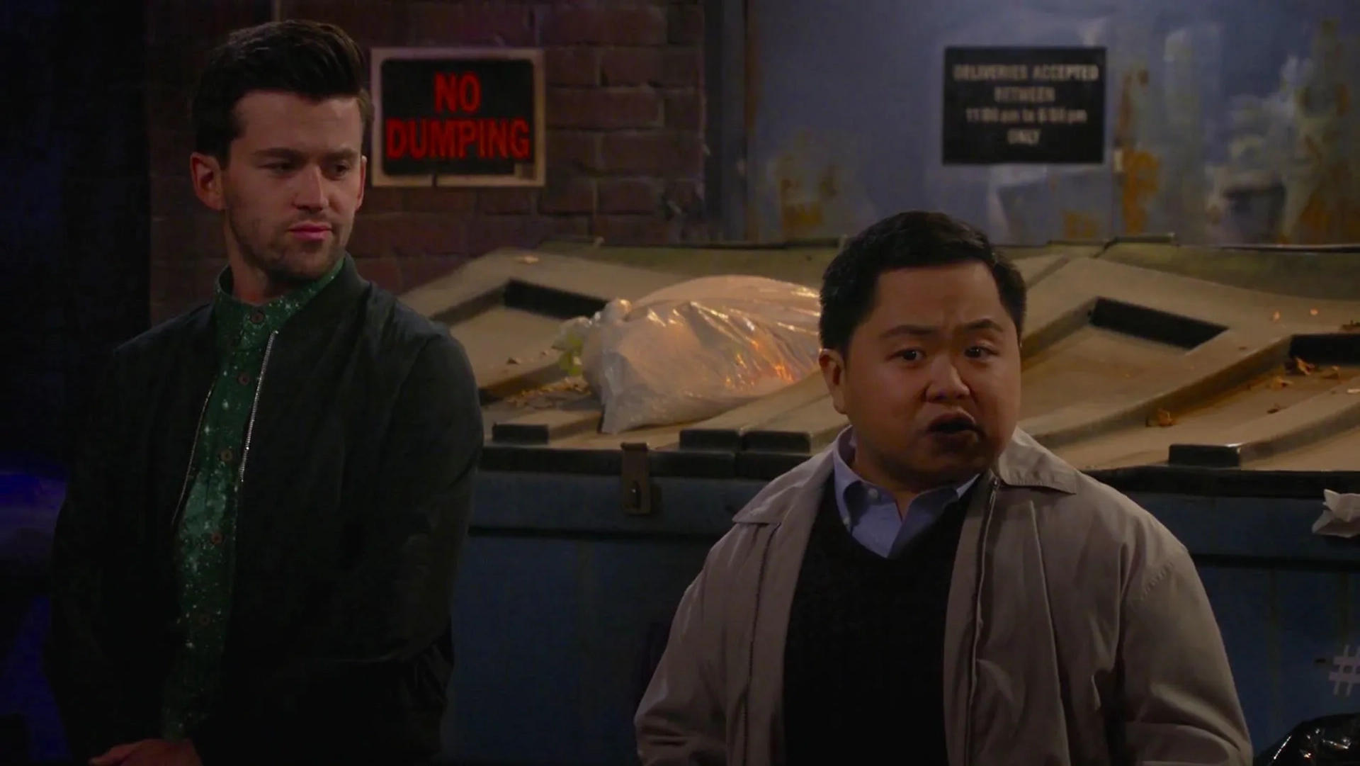 Michael Charles Roman and Matthew Moy in 2 Broke Girls (2011)