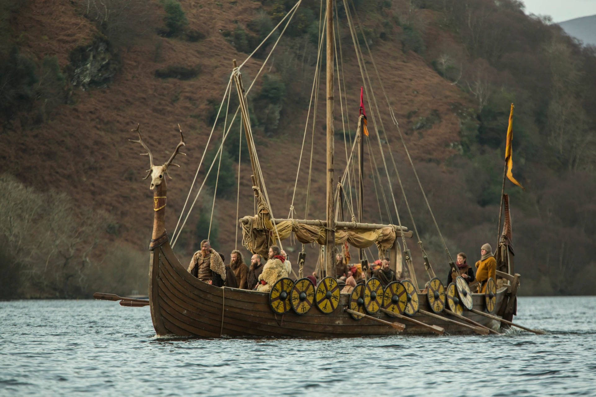 Peter Franzén and Jasper Pääkkönen in Vikings (2013)