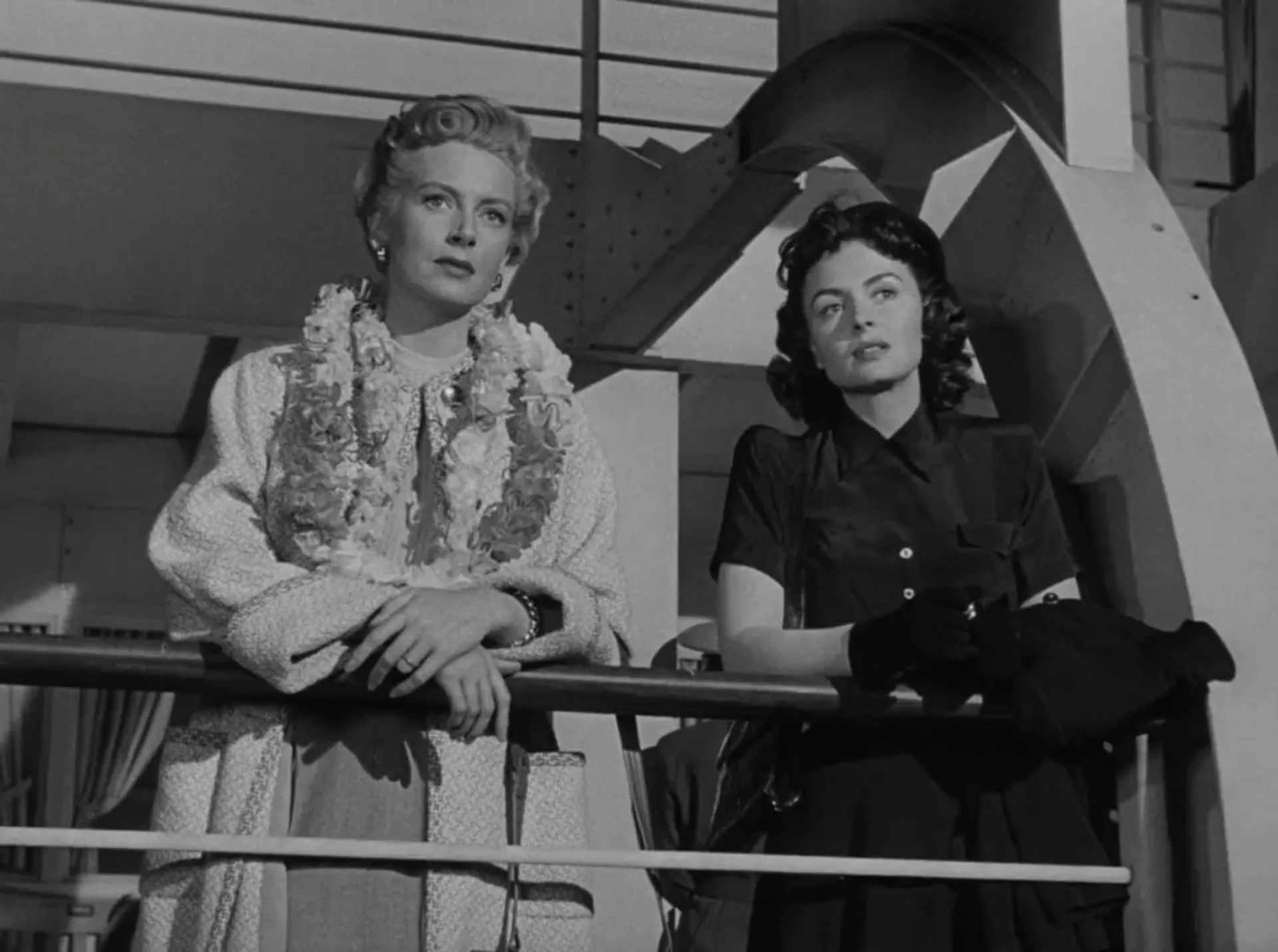 Deborah Kerr and Donna Reed in From Here to Eternity (1953)