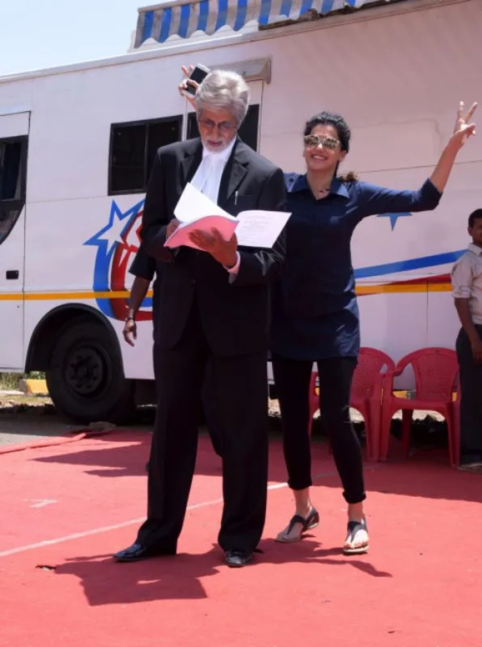 Amitabh Bachchan and Taapsee Pannu in Pink (2016)