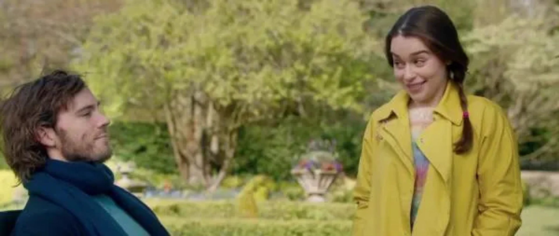 Sam Claflin and Emilia Clarke in Me Before You (2016)