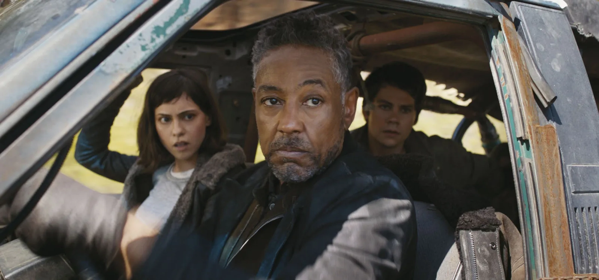 Giancarlo Esposito, Dylan O'Brien, and Rosa Salazar in Maze Runner: The Death Cure (2018)